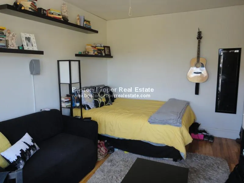 Studio bed, 1 bath apartment for rent at 1191 Boylston St Unit 50, Fenway — photo 9 of 10