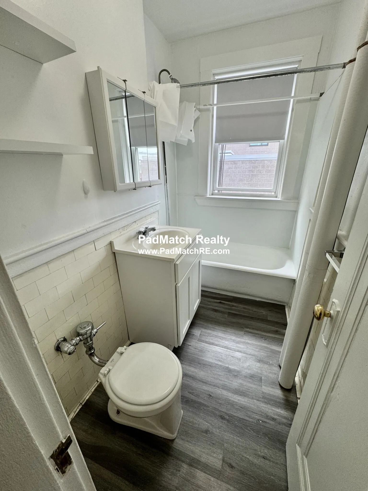 Studio bed, 1 bath apartment for rent at 1191 Boylston St Unit 55, Fenway — photo 10 of 13
