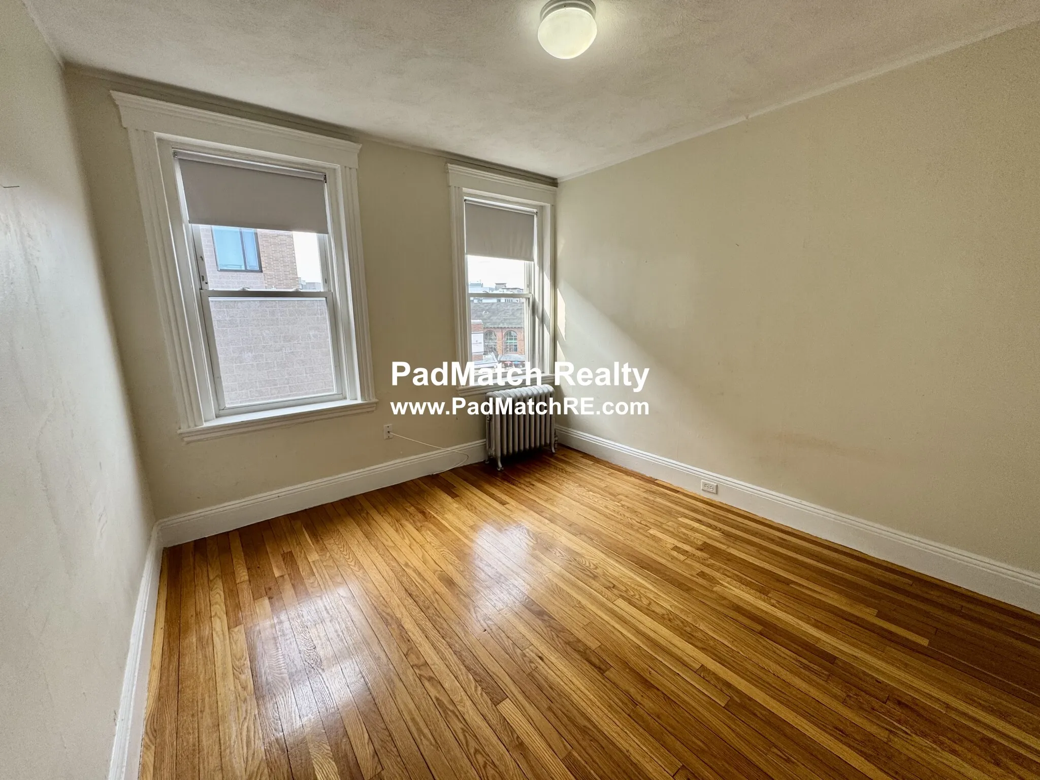 Studio bed, 1 bath apartment for rent at 1191 Boylston St Unit 55, Fenway — photo 1 of 13