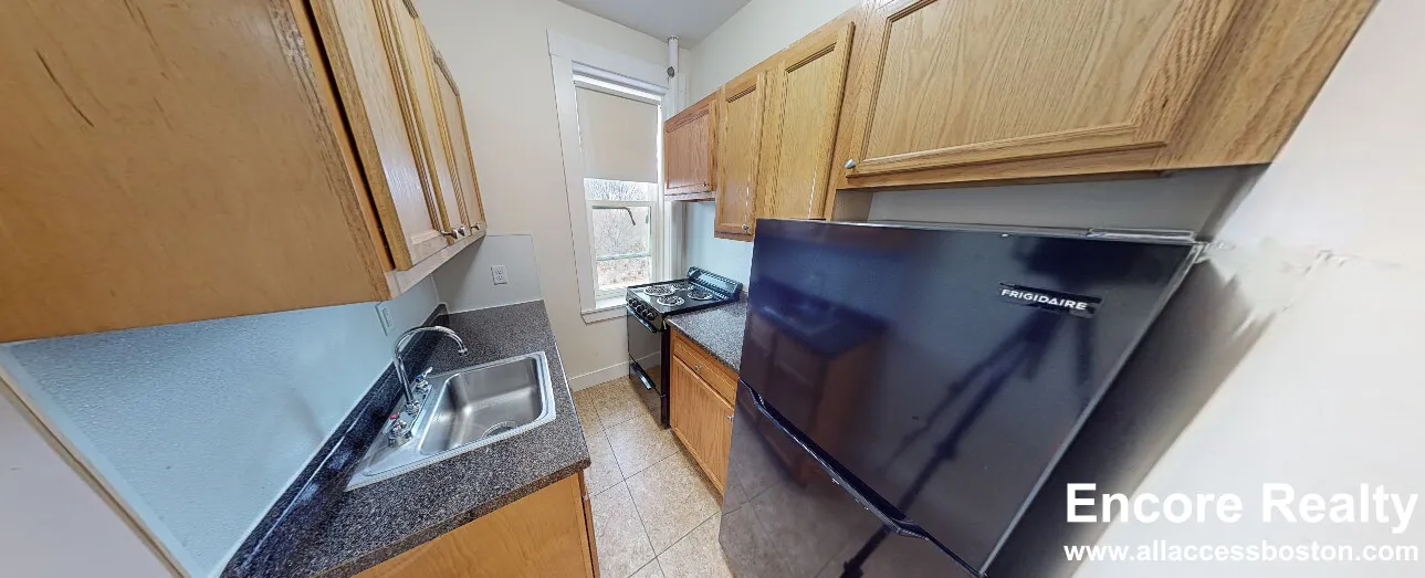 Studio bed, 1 bath apartment for rent at 1191 Boylston St Unit 59, Fenway — photo 1 of 4