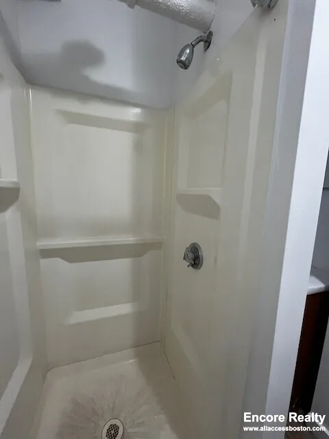 2 bed, 1 bath apartment for rent at 1191 Boylston St Unit 61, Fenway — photo 6 of 15