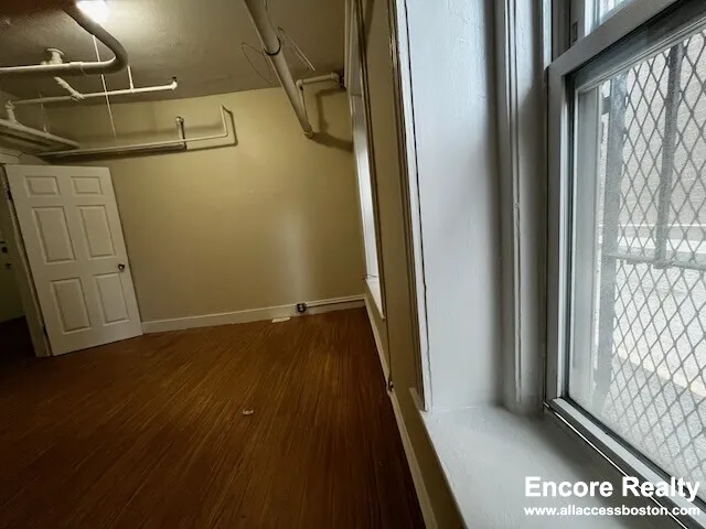 2 bed, 1 bath apartment for rent at 1191 Boylston St Unit 61, Fenway — photo 3 of 15