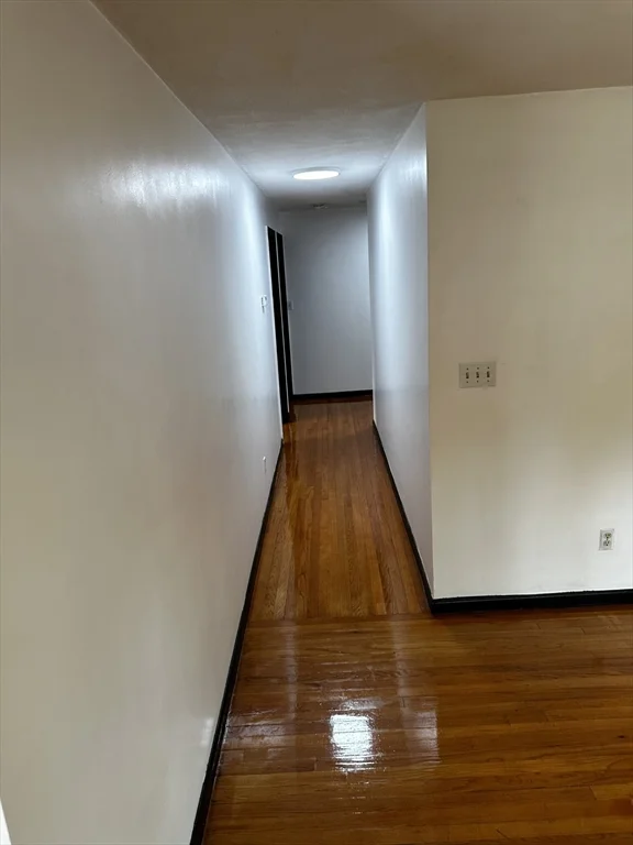 2 bed, 1 bath apartment for rent at 1193 Boylston St Unit 1193, Waban — photo 5 of 10