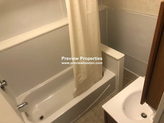 1 bed, 1 bath apartment for rent at 1193 Boylston St Unit P, Fenway — photo 11 of 13
