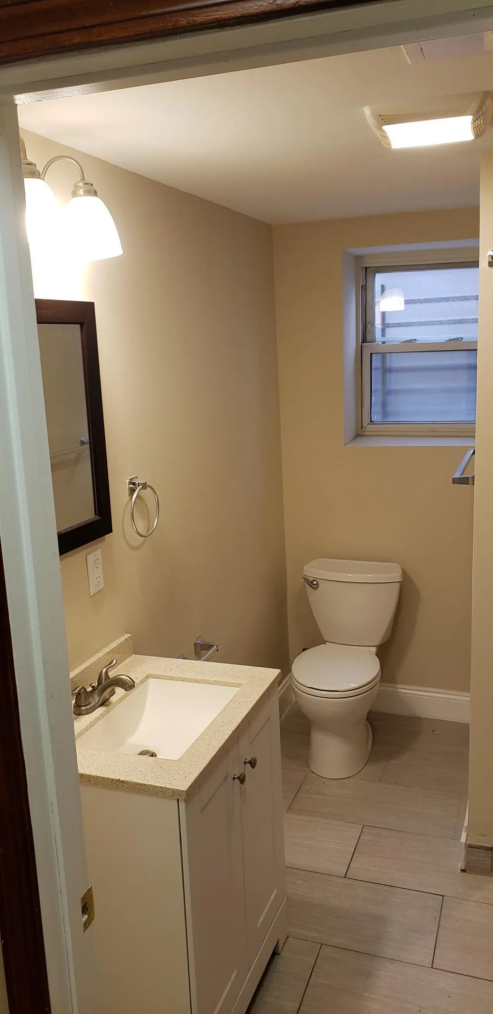 4 bed, 2 bath apartment for rent at 1193 Commonwealth Ave Unit 101, Allston — photo 15 of 49