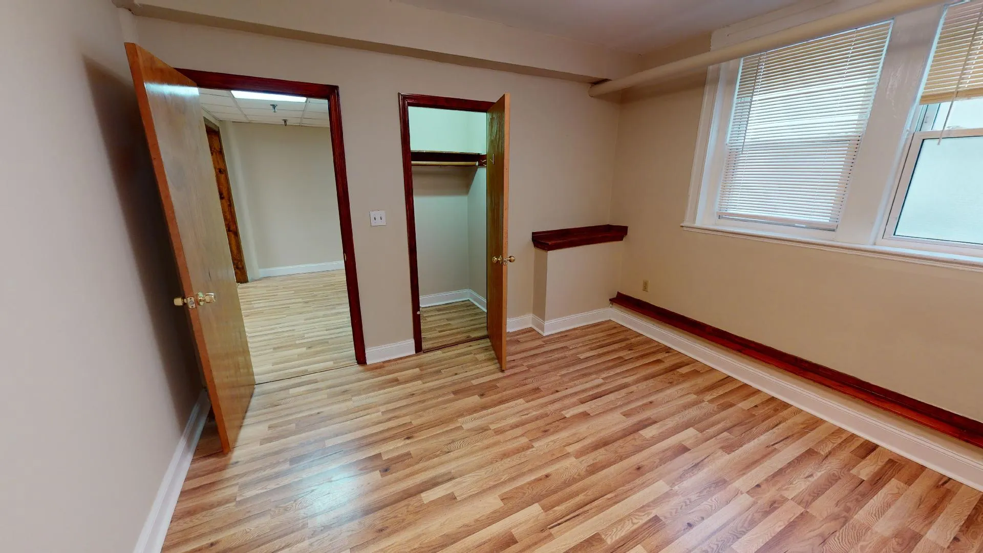 4 bed, 2 bath apartment for rent at 1193 Commonwealth Ave Unit 101, Allston — photo 38 of 49