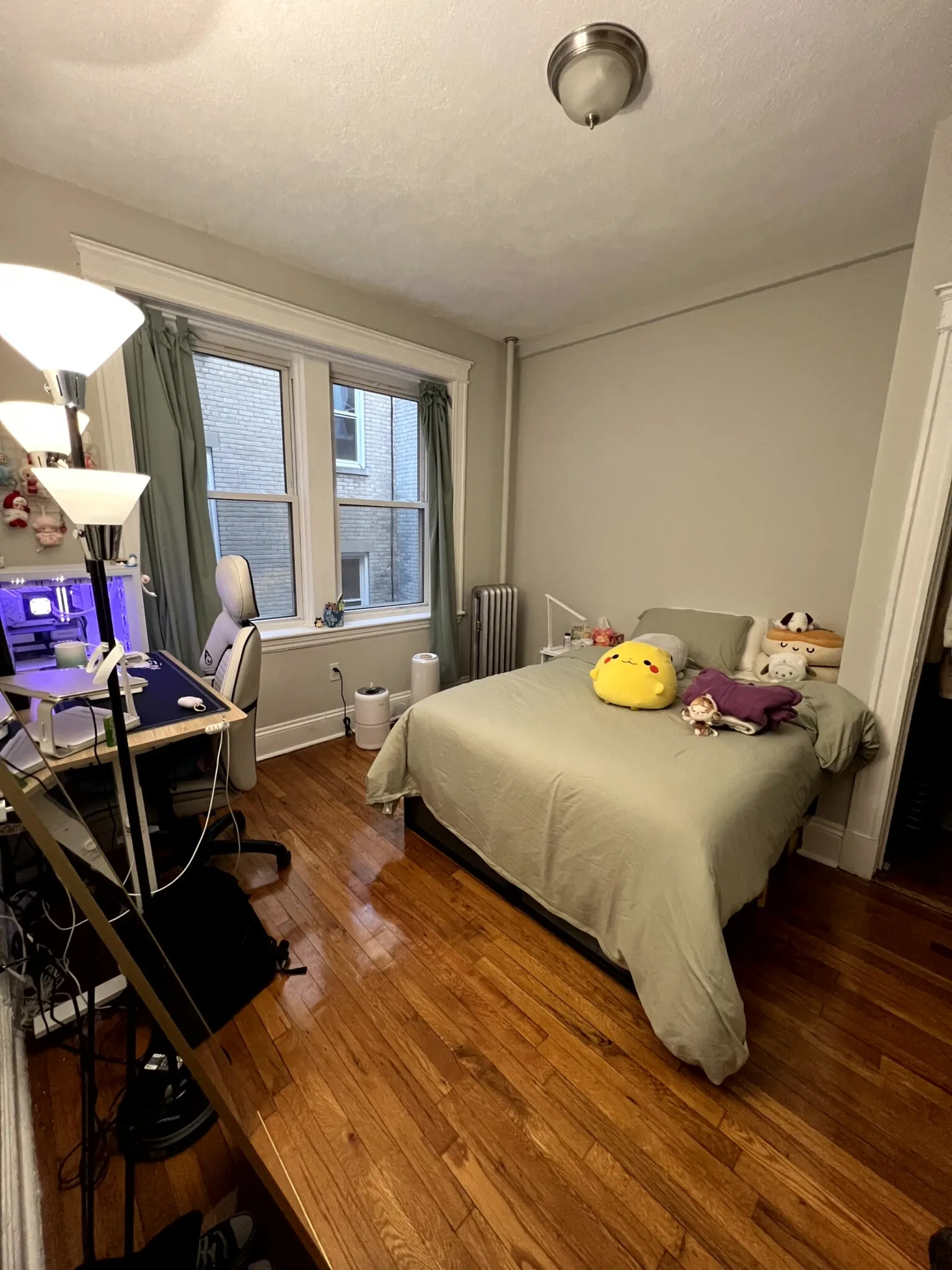 2 bed, 1 bath apartment for rent at 1193 Commonwealth Ave Unit 11, Allston — photo 13 of 27
