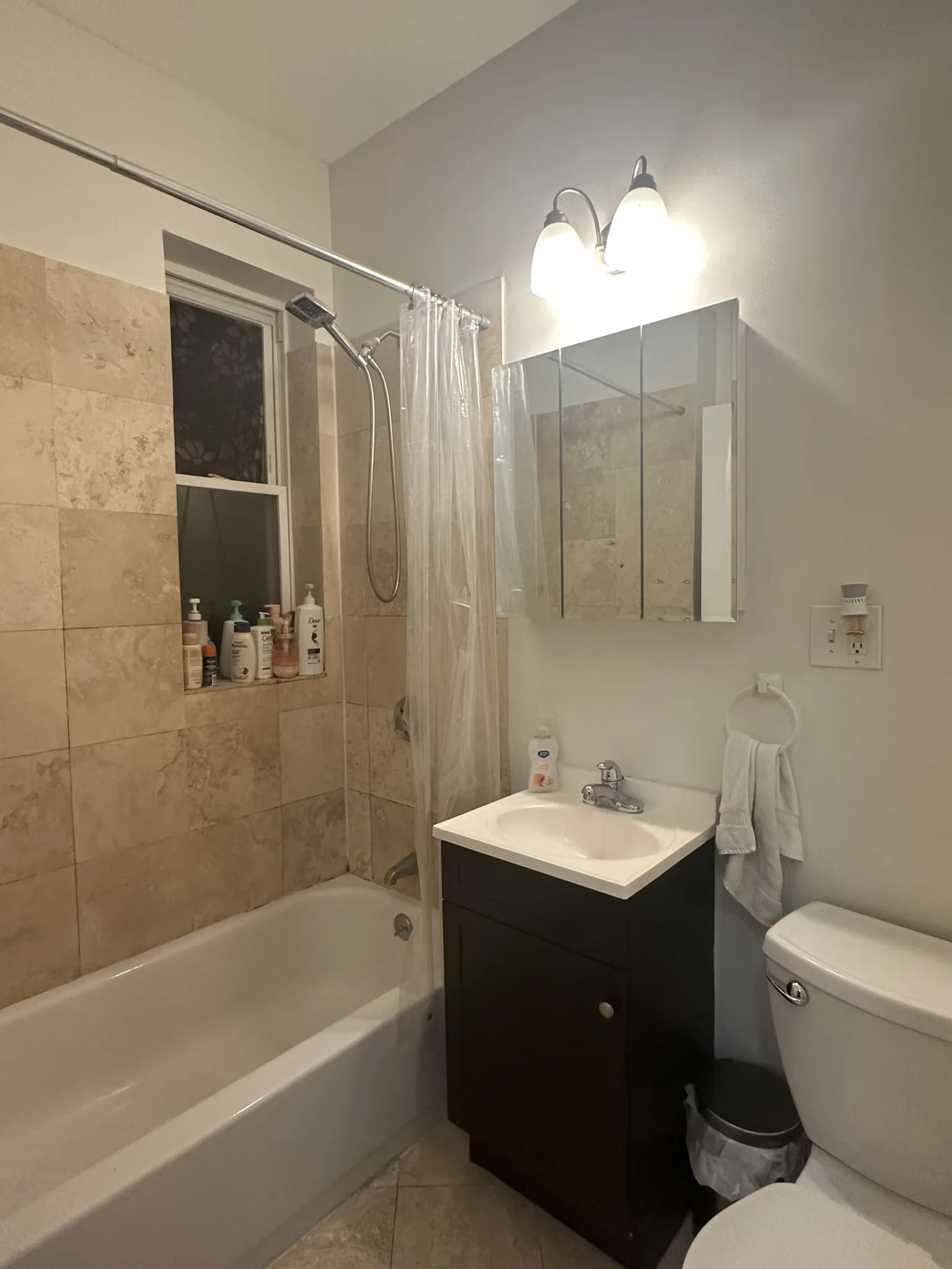 2 bed, 1 bath apartment for rent at 1193 Commonwealth Ave Unit 14, Allston — photo 28 of 34