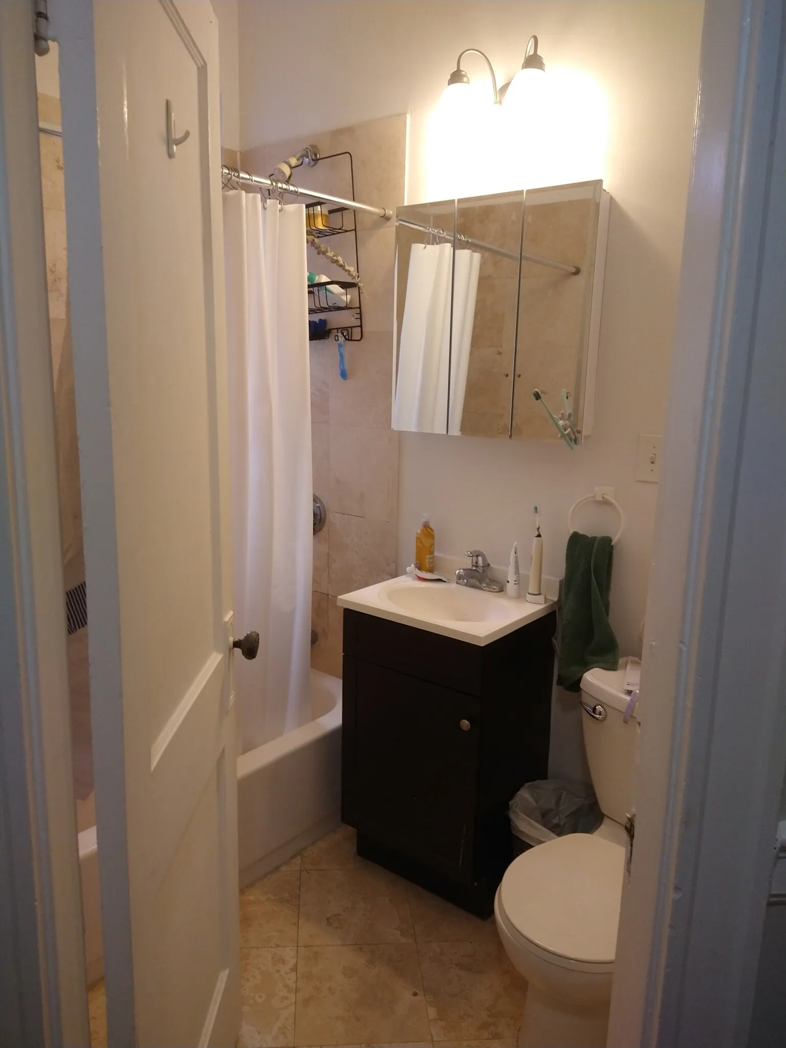 2 bed, 1 bath apartment for rent at 1193 Commonwealth Ave Unit 14, Allston — photo 30 of 34