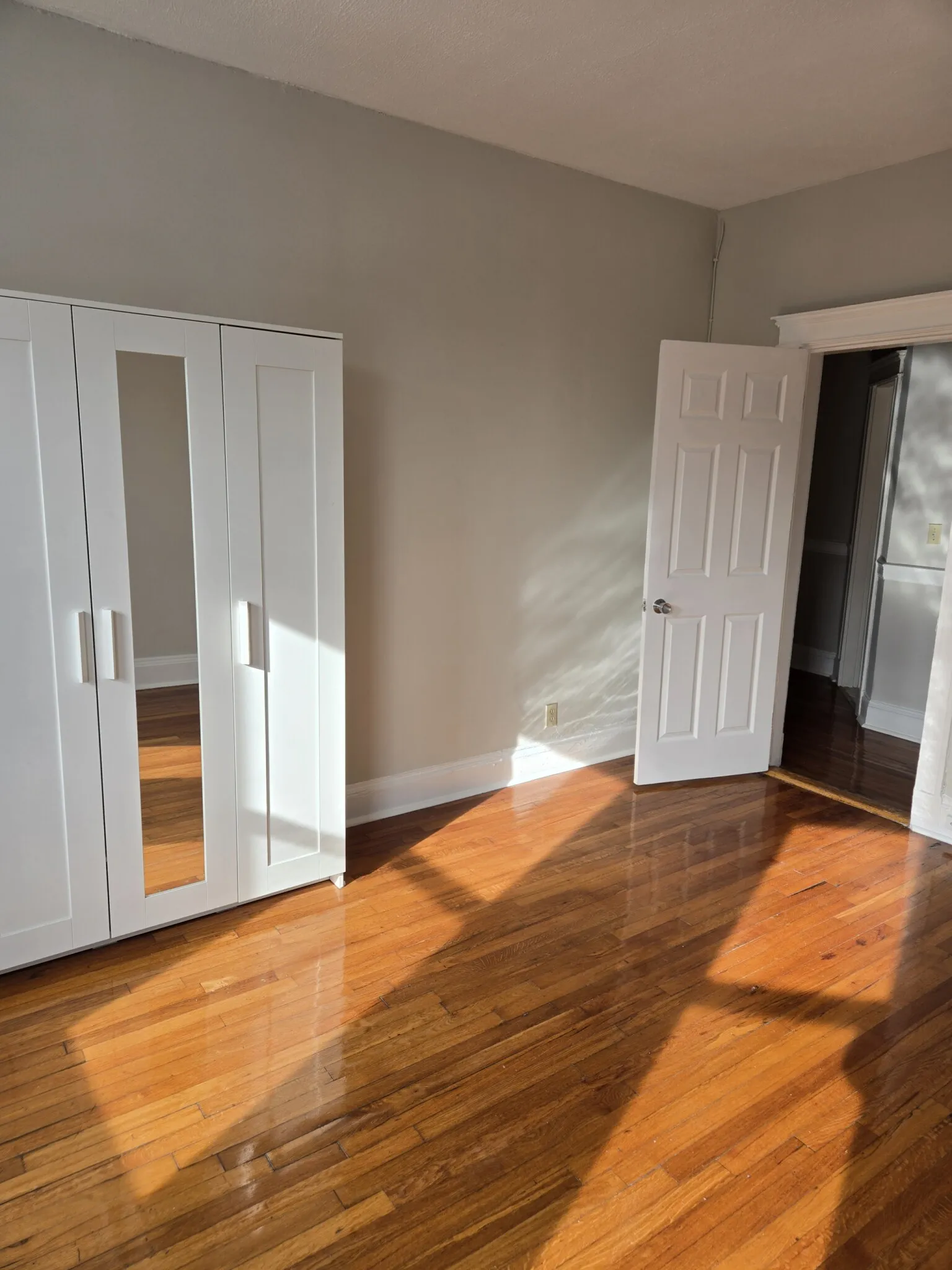 2 bed, 1 bath apartment for rent at 1193 Commonwealth Ave Unit 14, Allston — photo 8 of 34