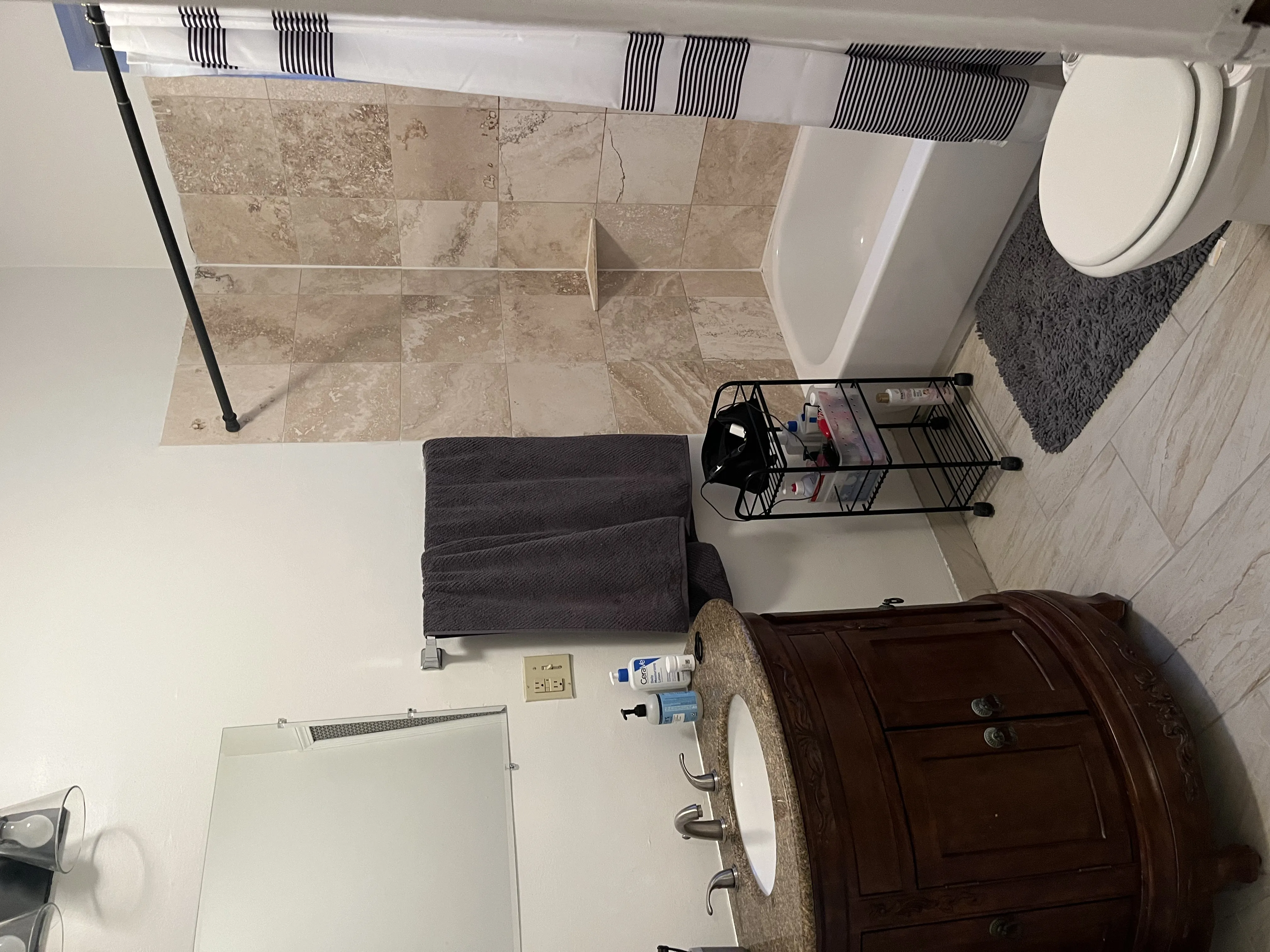 2 bed, 1 bath apartment for rent at 1193 Commonwealth Ave Unit 15, Allston — photo 4 of 16