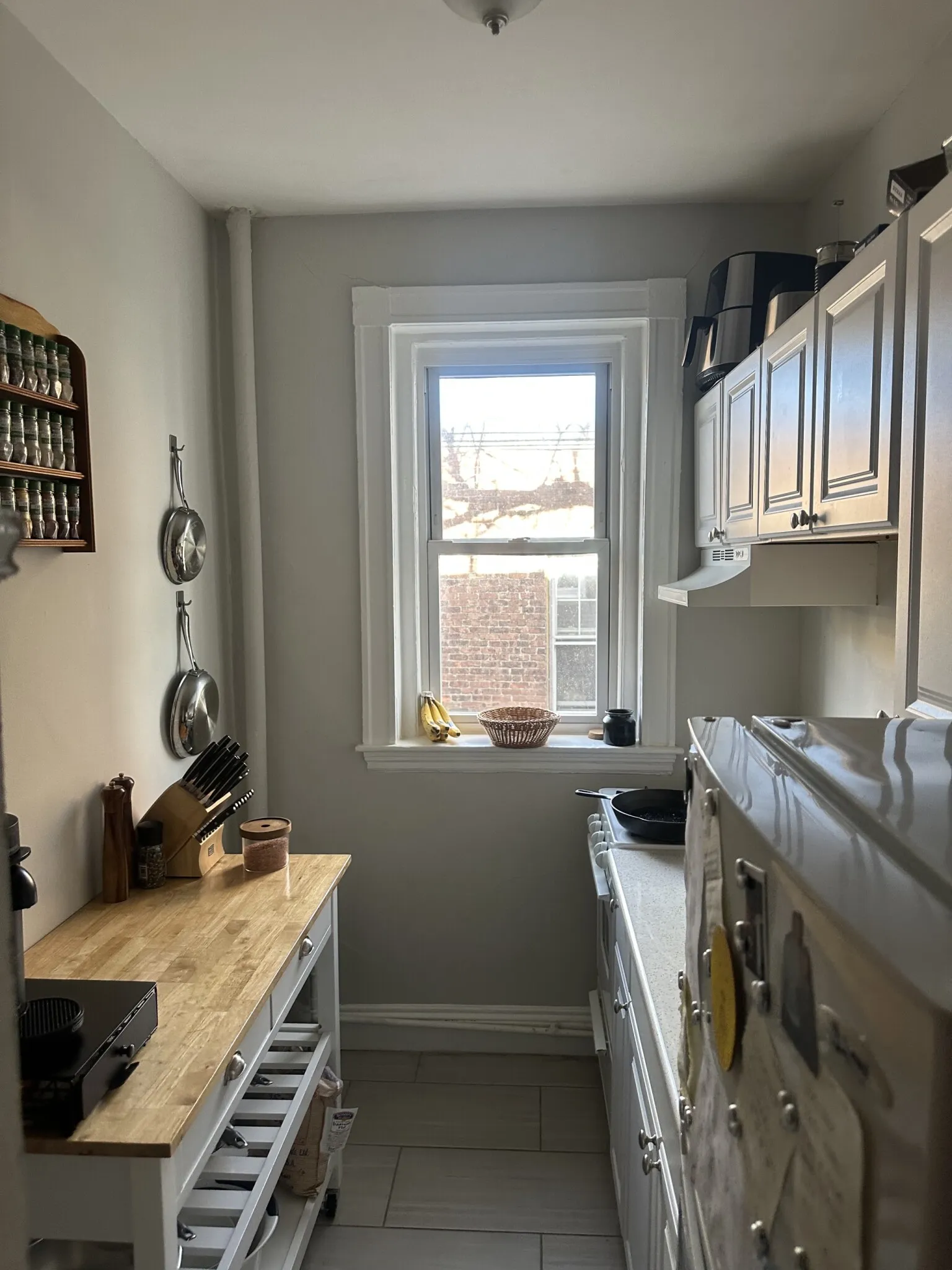 Studio bed, 1 bath apartment for rent at 1193 Commonwealth Ave Unit 16, Allston — photo 9 of 11