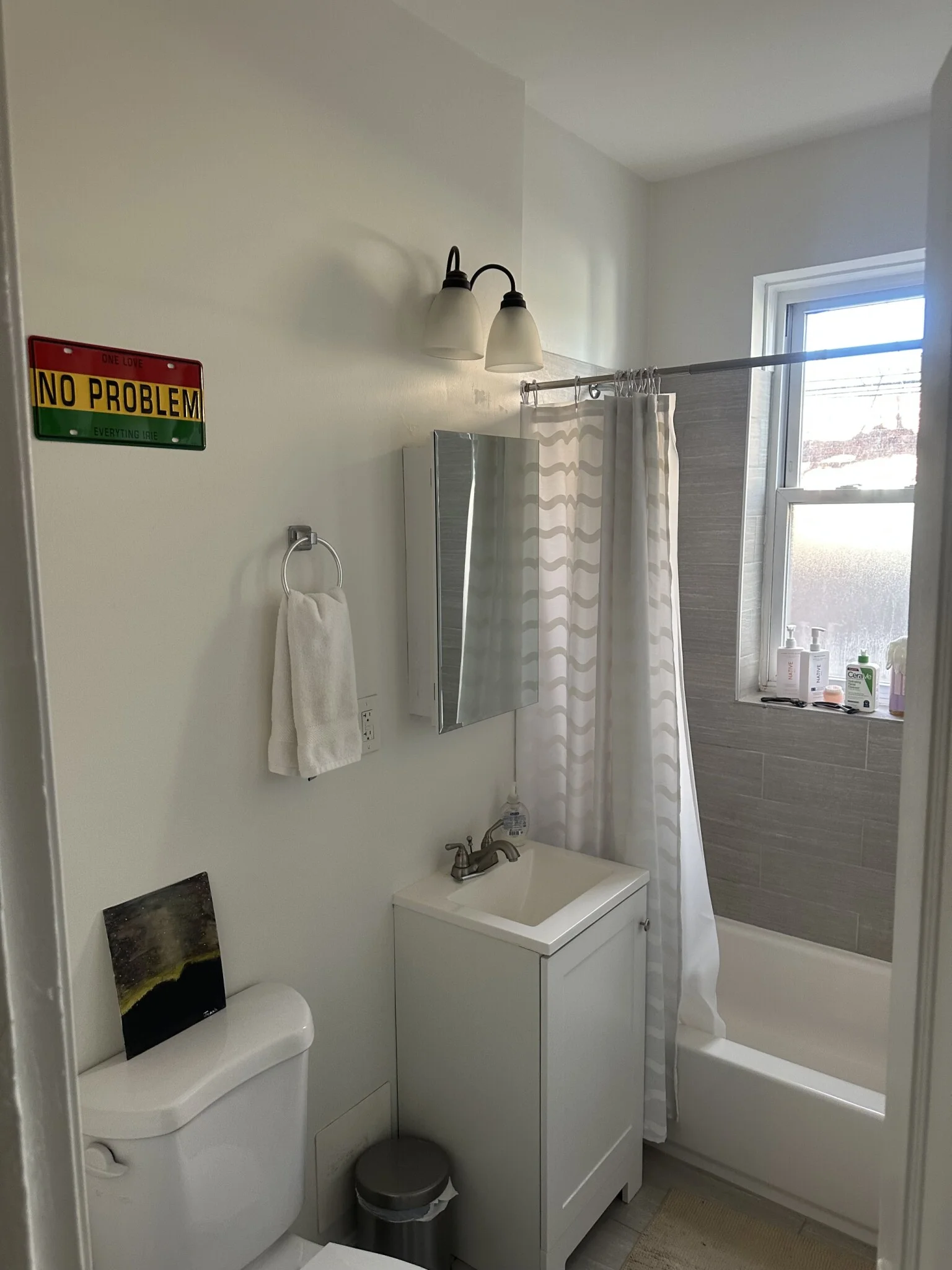 Studio bed, 1 bath apartment for rent at 1193 Commonwealth Ave Unit 16, Allston — photo 11 of 11