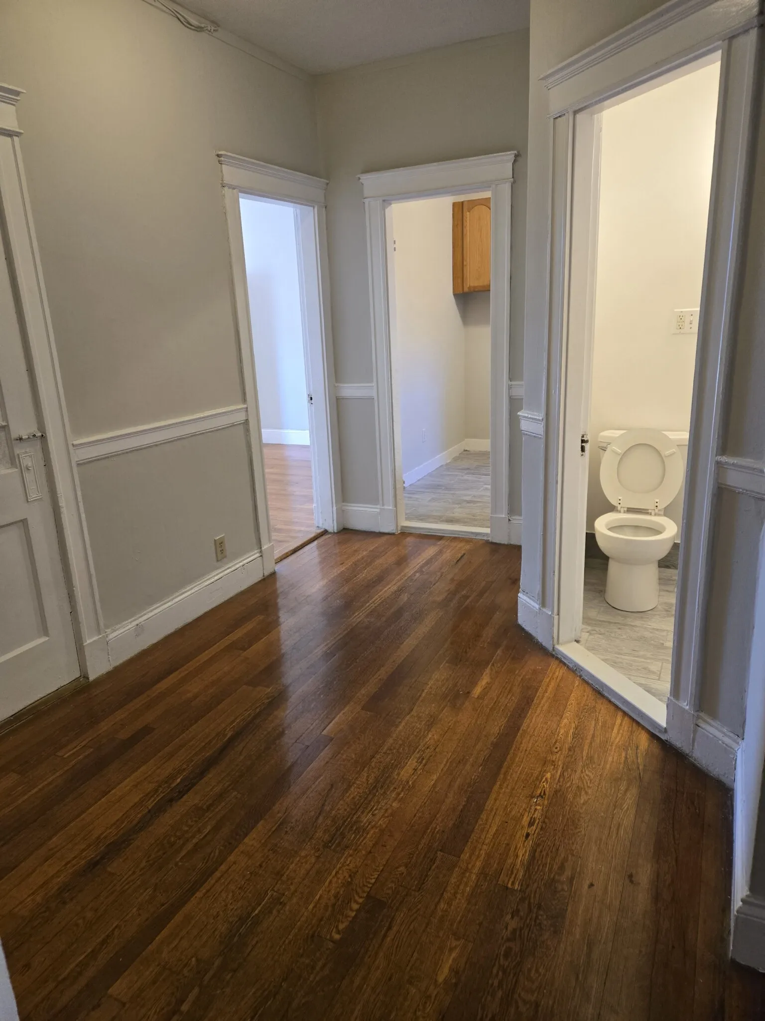 2 bed, 1 bath apartment for rent at 1193 Commonwealth Ave Unit 18, Allston — photo 3 of 12