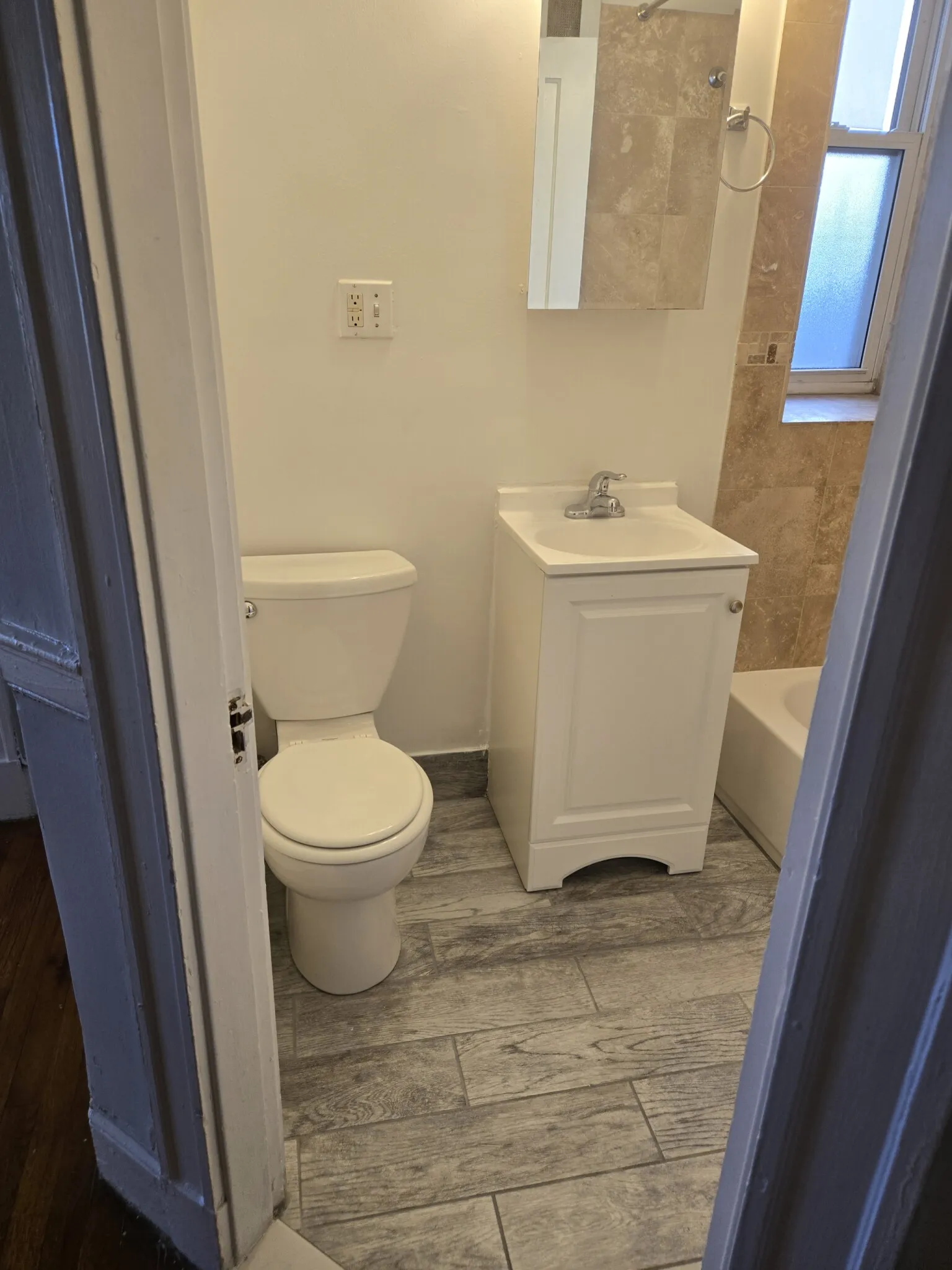 2 bed, 1 bath apartment for rent at 1193 Commonwealth Ave Unit 18, Allston