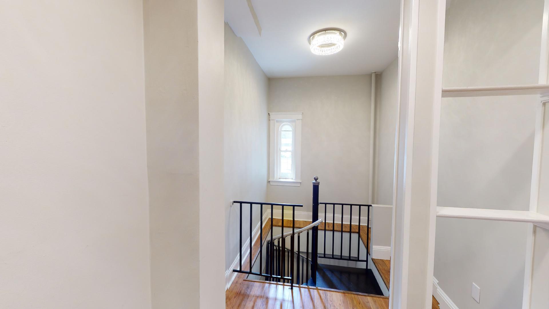 4 bed, 2 bath apartment for rent at 1193 Commonwealth Ave Unit 2, Allston — photo 26 of 48