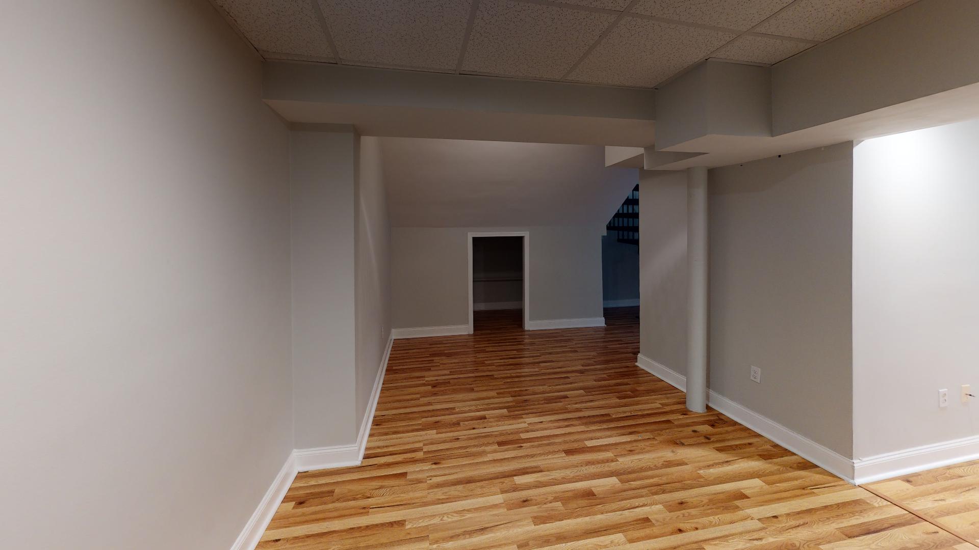 4 bed, 2 bath apartment for rent at 1193 Commonwealth Ave Unit 2, Allston — photo 40 of 48