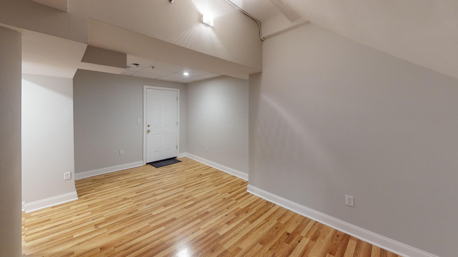 4 bed, 2 bath apartment for rent at 1193 Commonwealth Ave Unit 2, Allston — photo 39 of 48