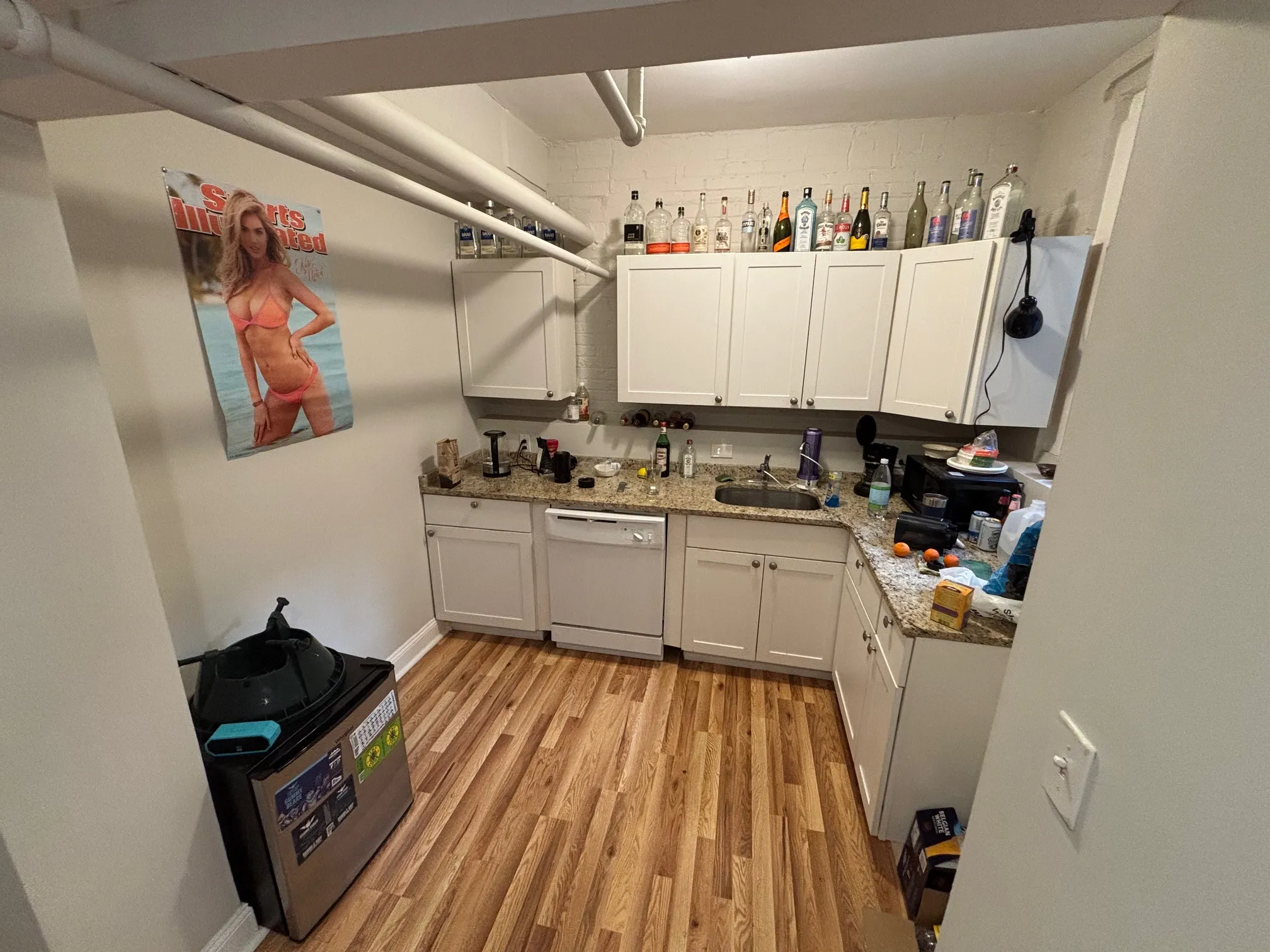 4 bed, 2 bath apartment for rent at 1193 Commonwealth Ave Unit 2, Allston — photo 19 of 89