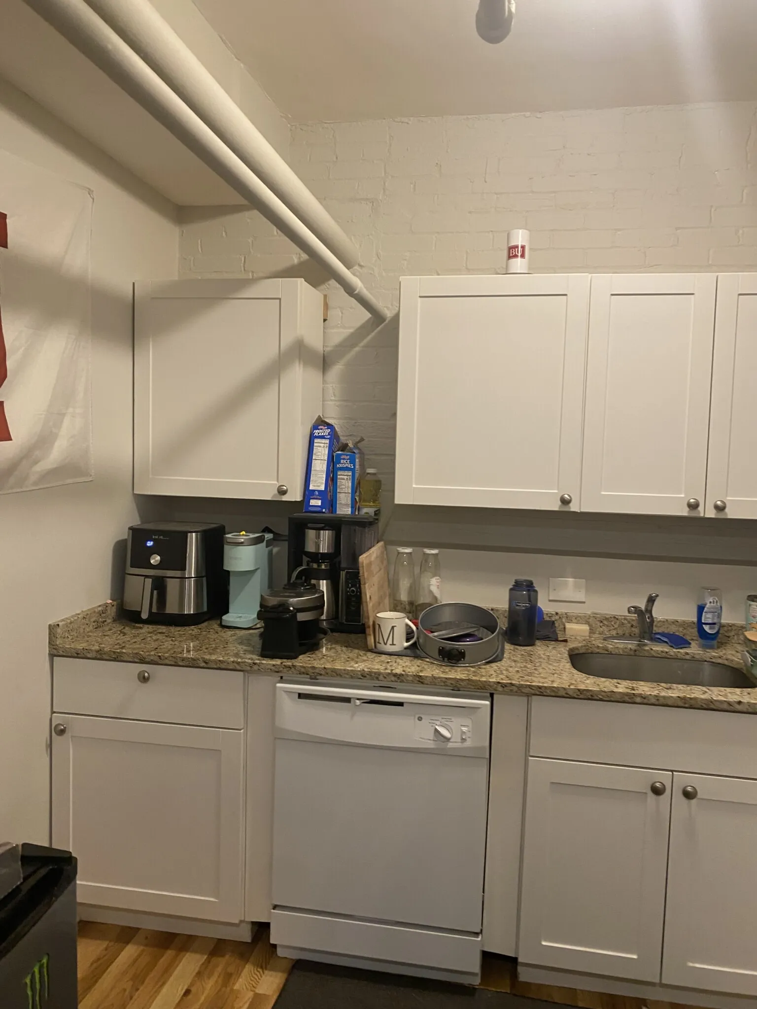 4 bed, 2 bath apartment for rent at 1193 Commonwealth Ave Unit 2, Allston — photo 38 of 89