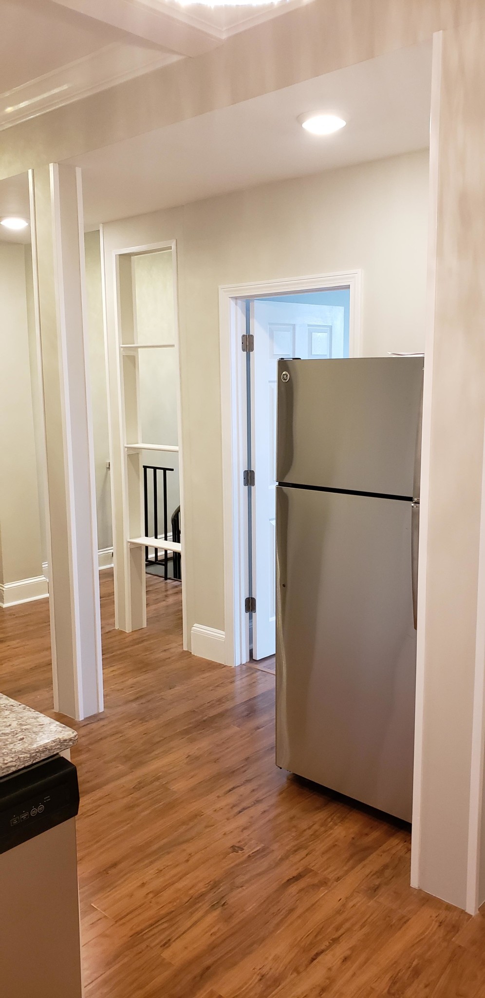 4 bed, 2 bath apartment for rent at 1193 Commonwealth Ave Unit 2, Allston — photo 8 of 48