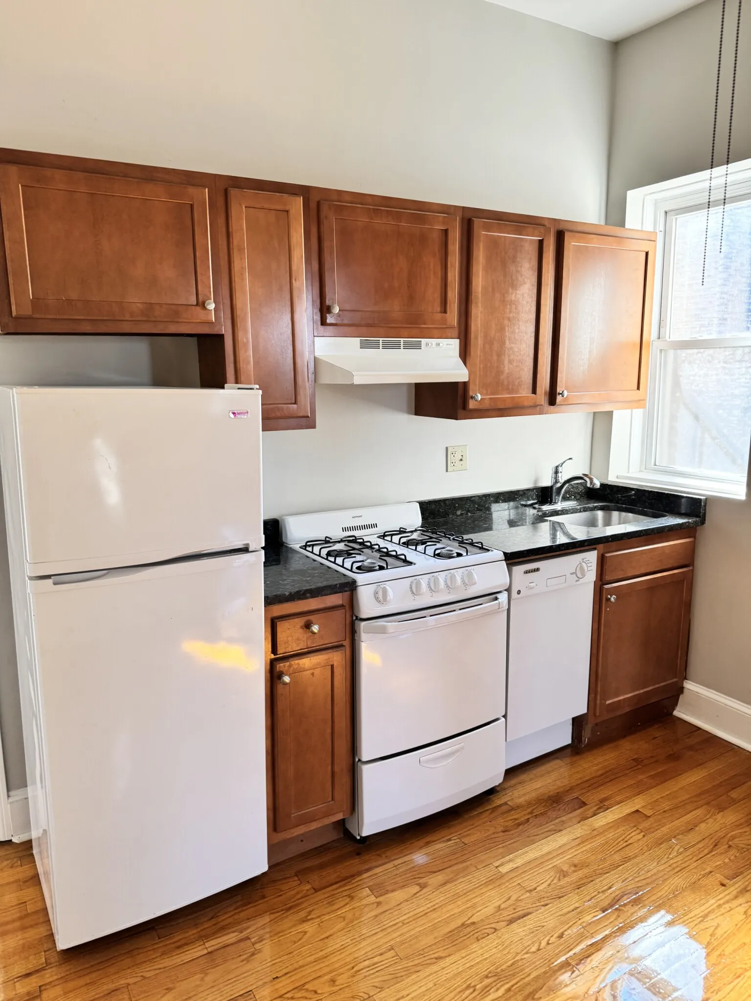 2 bed, 1 bath apartment for rent at 1193 Commonwealth Ave Unit 23, Allston — photo 1 of 20