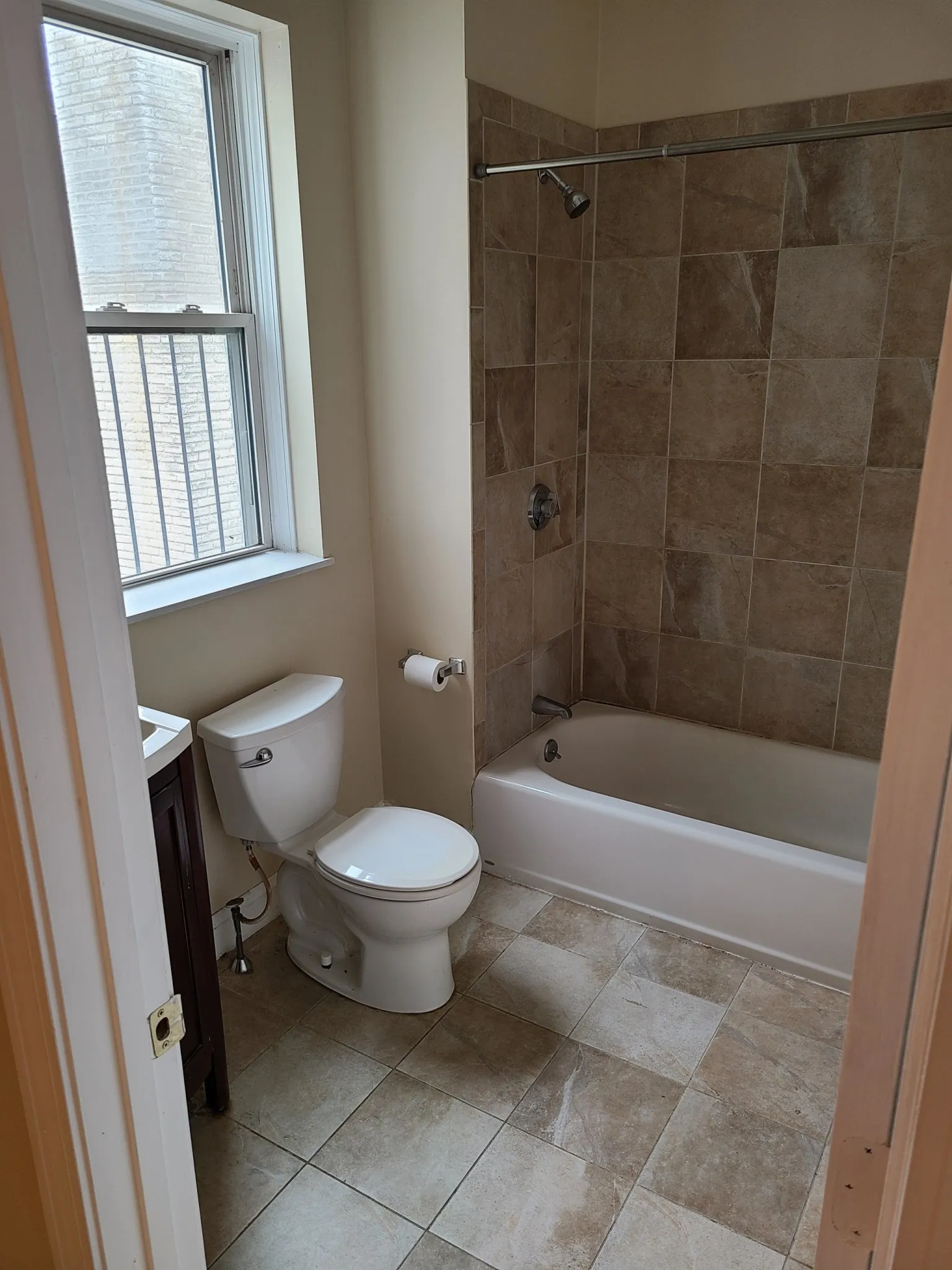 2 bed, 1 bath apartment for rent at 1193 Commonwealth Ave Unit 23, Allston — photo 17 of 20