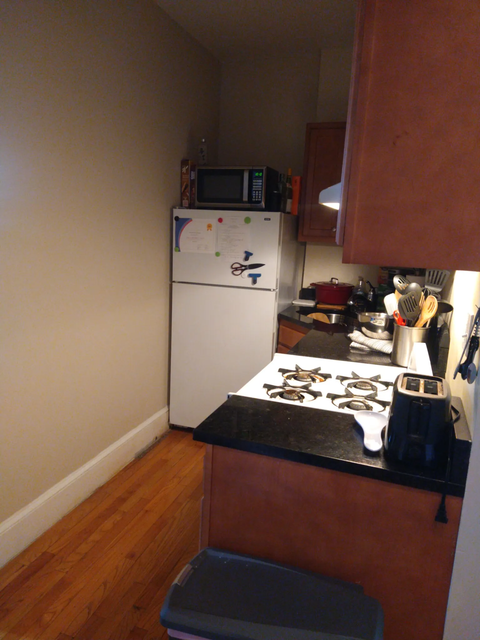 2 bed, 1 bath apartment for rent at 1193 Commonwealth Ave Unit 24, Allston — photo 30 of 40
