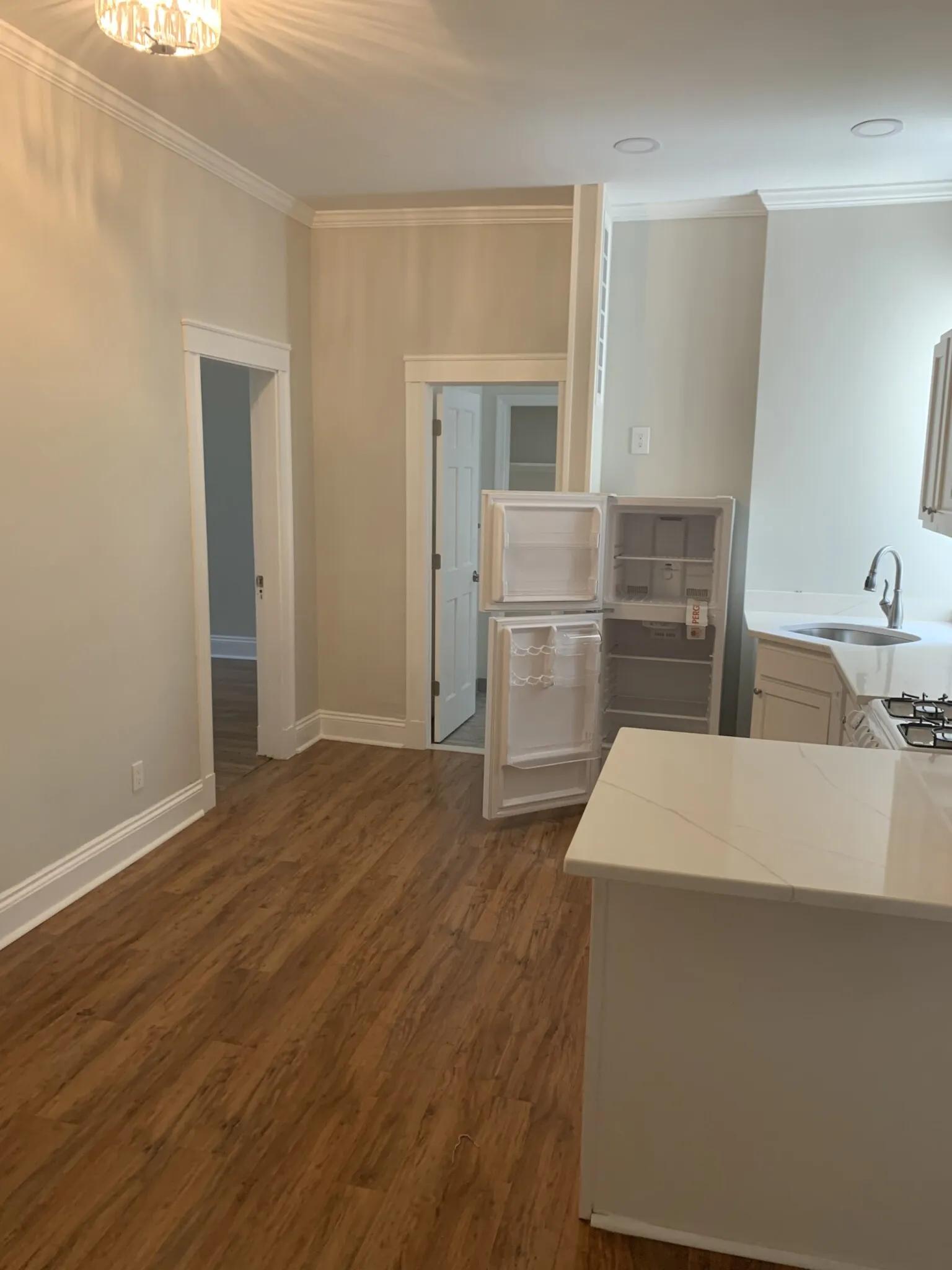 2 bed, 1 bath apartment for rent at 1193 Commonwealth Ave Unit 3, Allston — photo 6 of 14