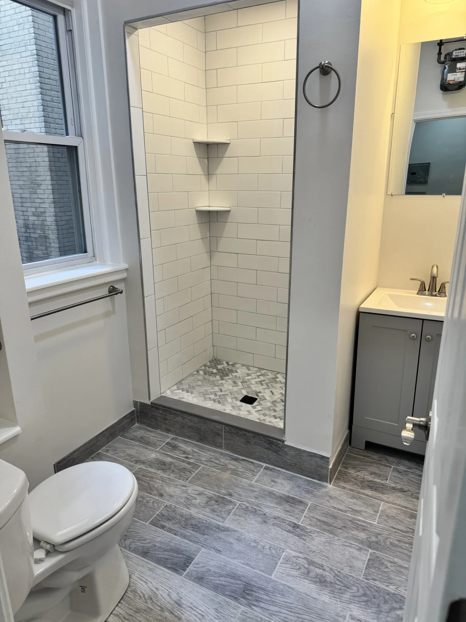 2 bed, 1 bath apartment for rent at 1193 Commonwealth Ave Unit 5, Allston — photo 5 of 15