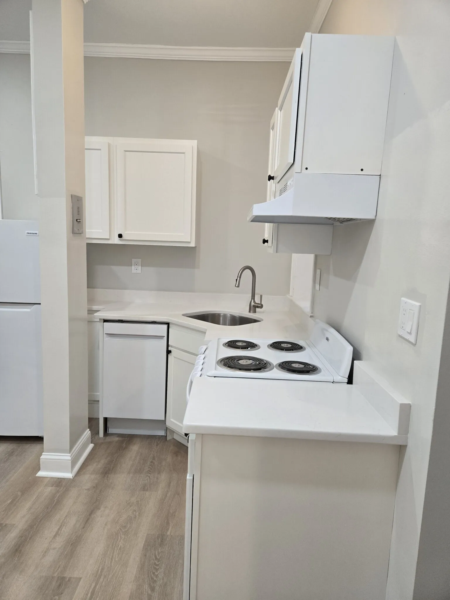 2 bed, 1 bath apartment for rent at 1193 Commonwealth Ave Unit 5, Allston — photo 7 of 15