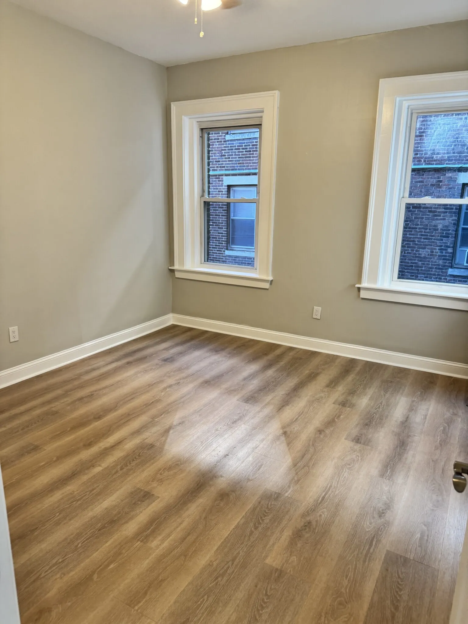 2 bed, 1 bath apartment for rent at 1193 Commonwealth Ave Unit 5, Allston — photo 3 of 15