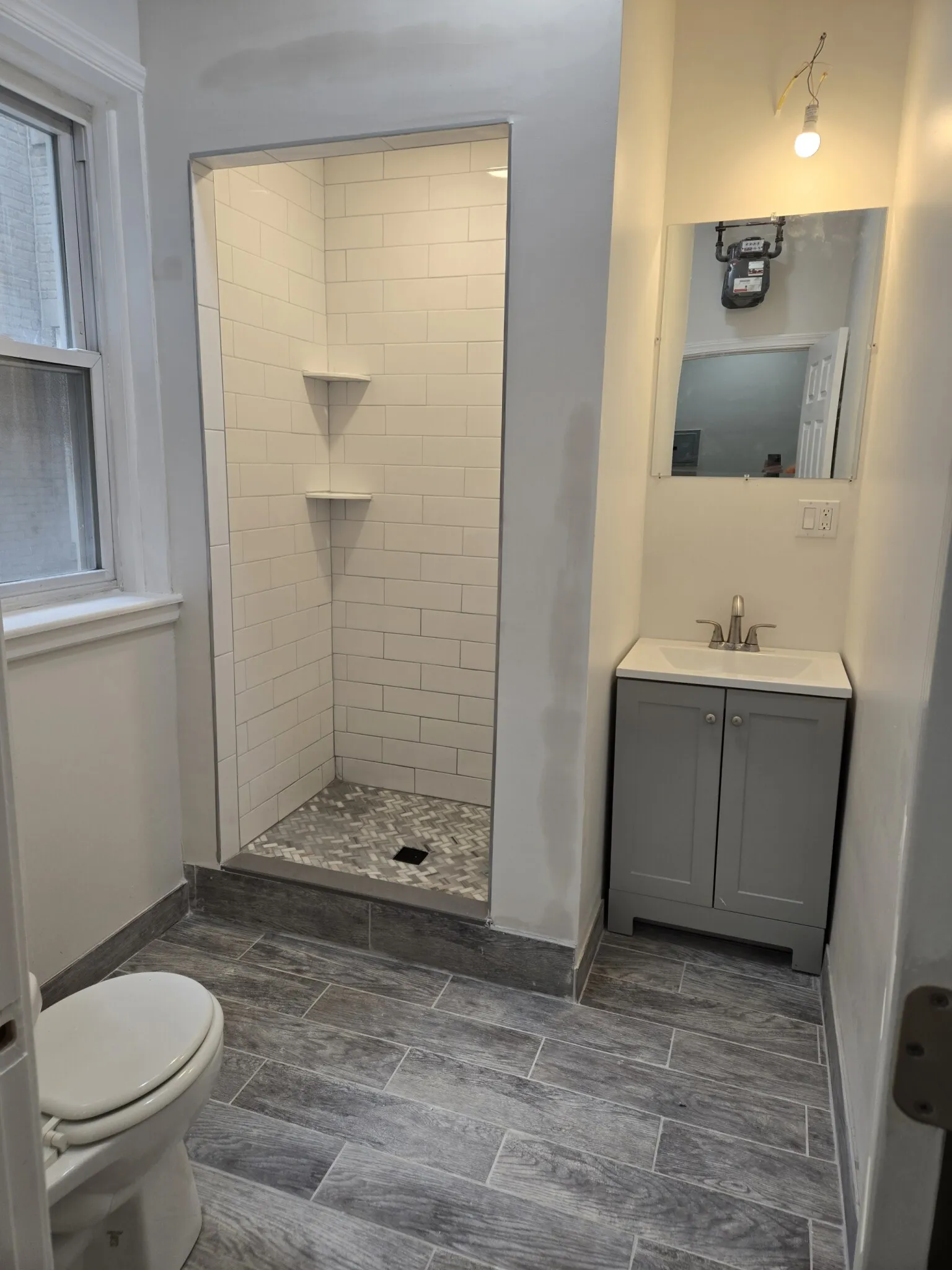 2 bed, 1 bath apartment for rent at 1193 Commonwealth Ave Unit 5, Allston — photo 6 of 15