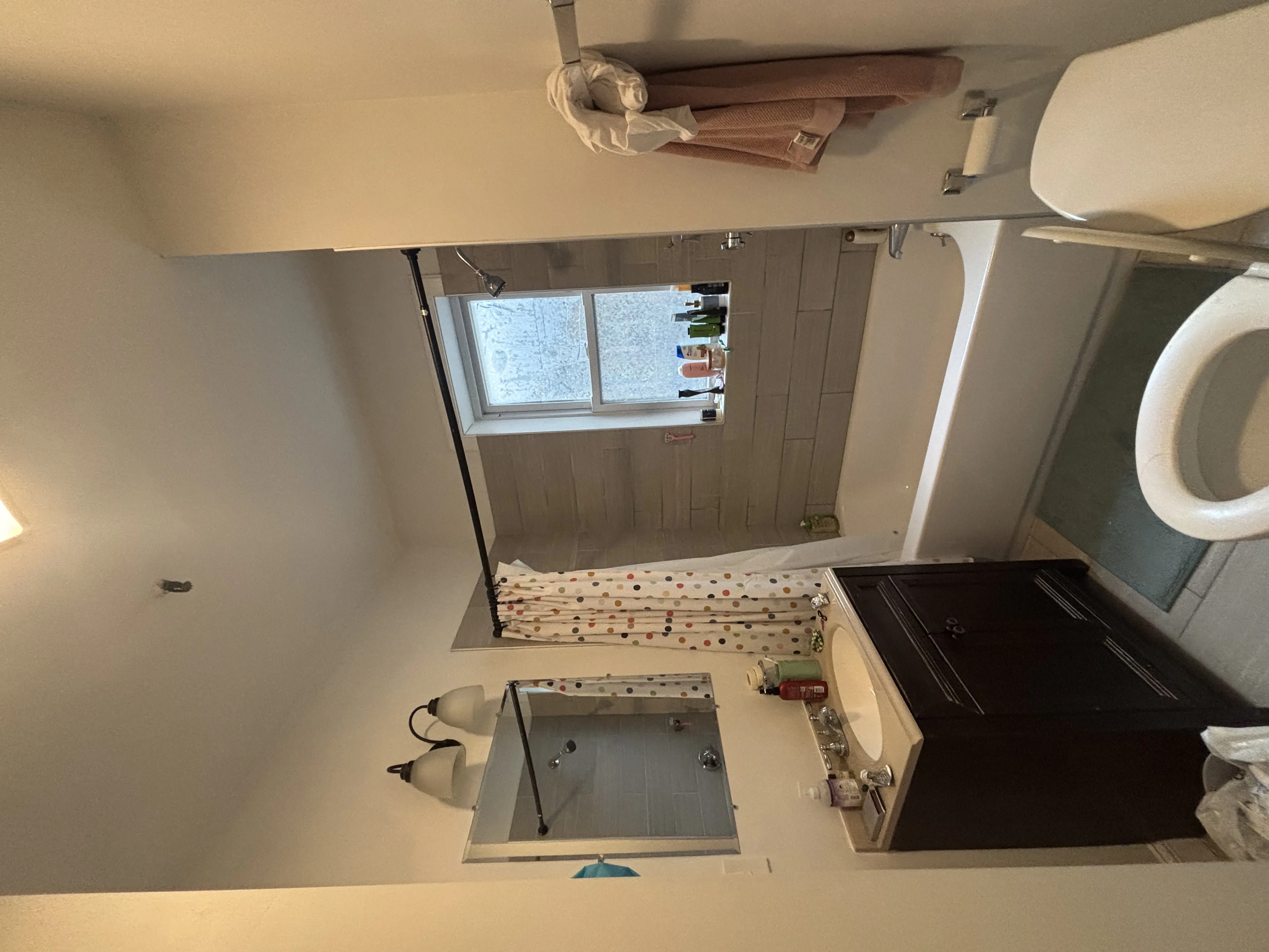 2 bed, 1 bath apartment for rent at 1193 Commonwealth Ave Unit 8, Allston — photo 8 of 24