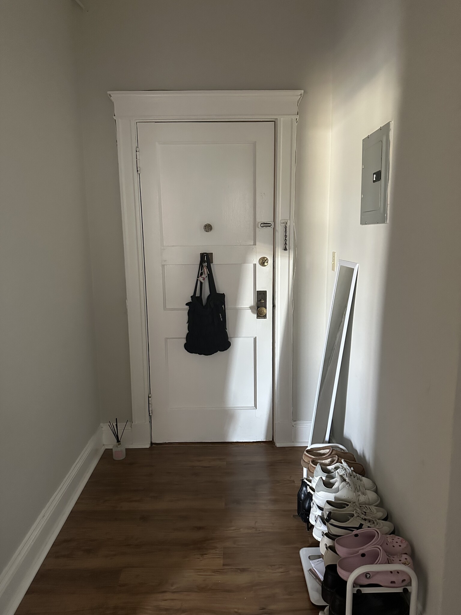 Studio bed, 1 bath apartment for rent at 1193 Commonwealth Ave Unit 9, Allston — photo 16 of 28