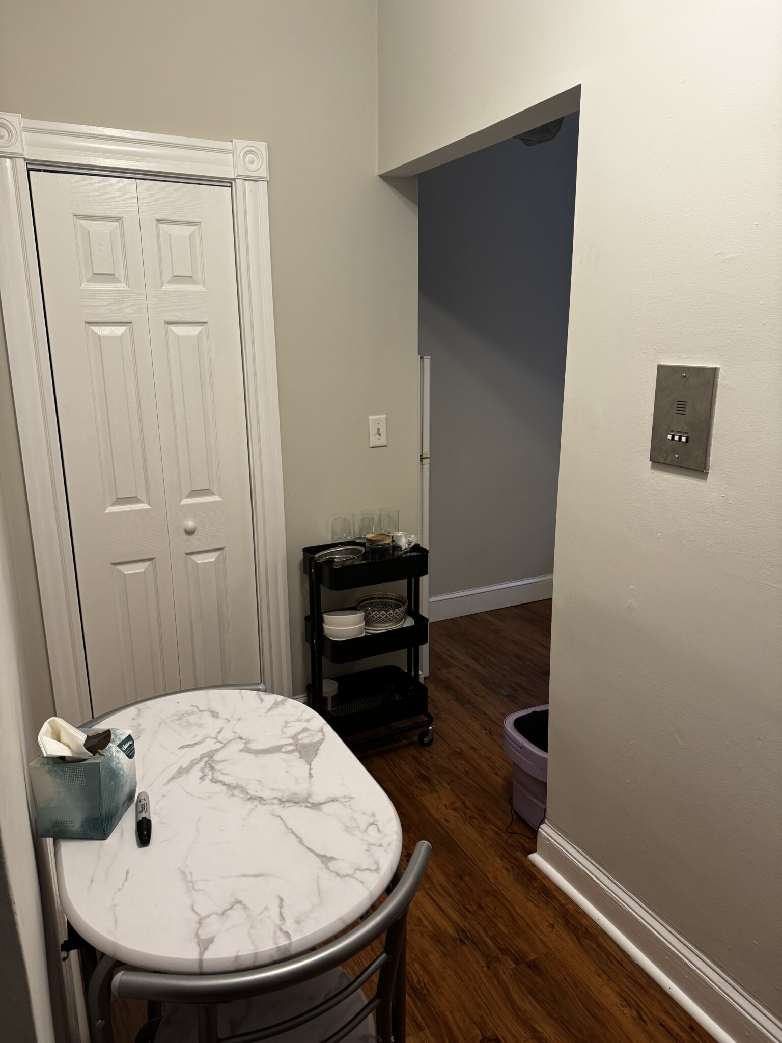 Studio bed, 1 bath apartment for rent at 1193 Commonwealth Ave Unit 9, Allston — photo 5 of 28