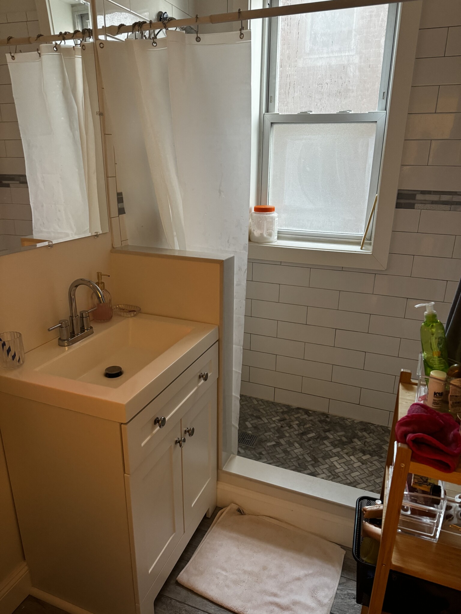 Studio bed, 1 bath apartment for rent at 1193 Commonwealth Ave Unit 9, Allston — photo 25 of 28