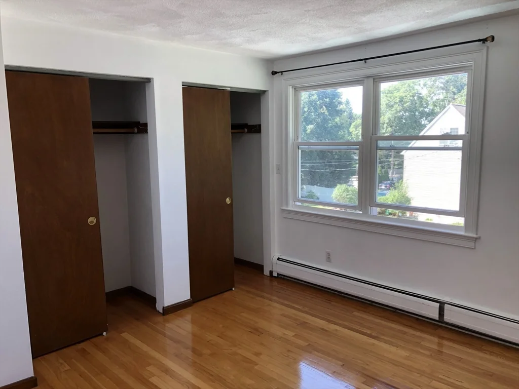 3 bed, 1 bath apartment for rent at 1195 Boylston St Unit 1195, Newton Upper Falls — photo 9 of 13
