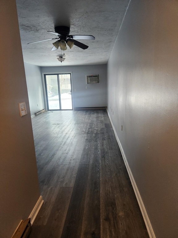 2 bed, 1 bath apartment for rent at 1195 Grafton St Unit 2, Worcester — photo 5 of 19