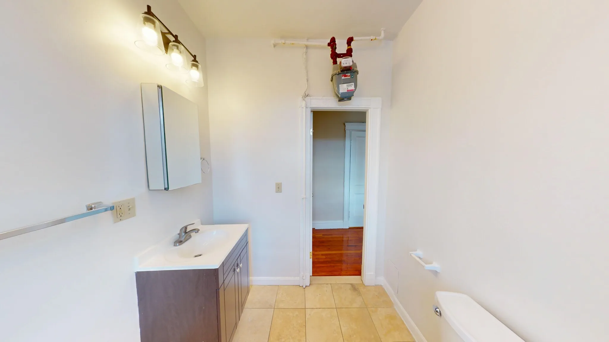 Studio bed, 1 bath apartment for rent at 1197 Commonwealth Ave Unit 10, Allston — photo 4 of 8