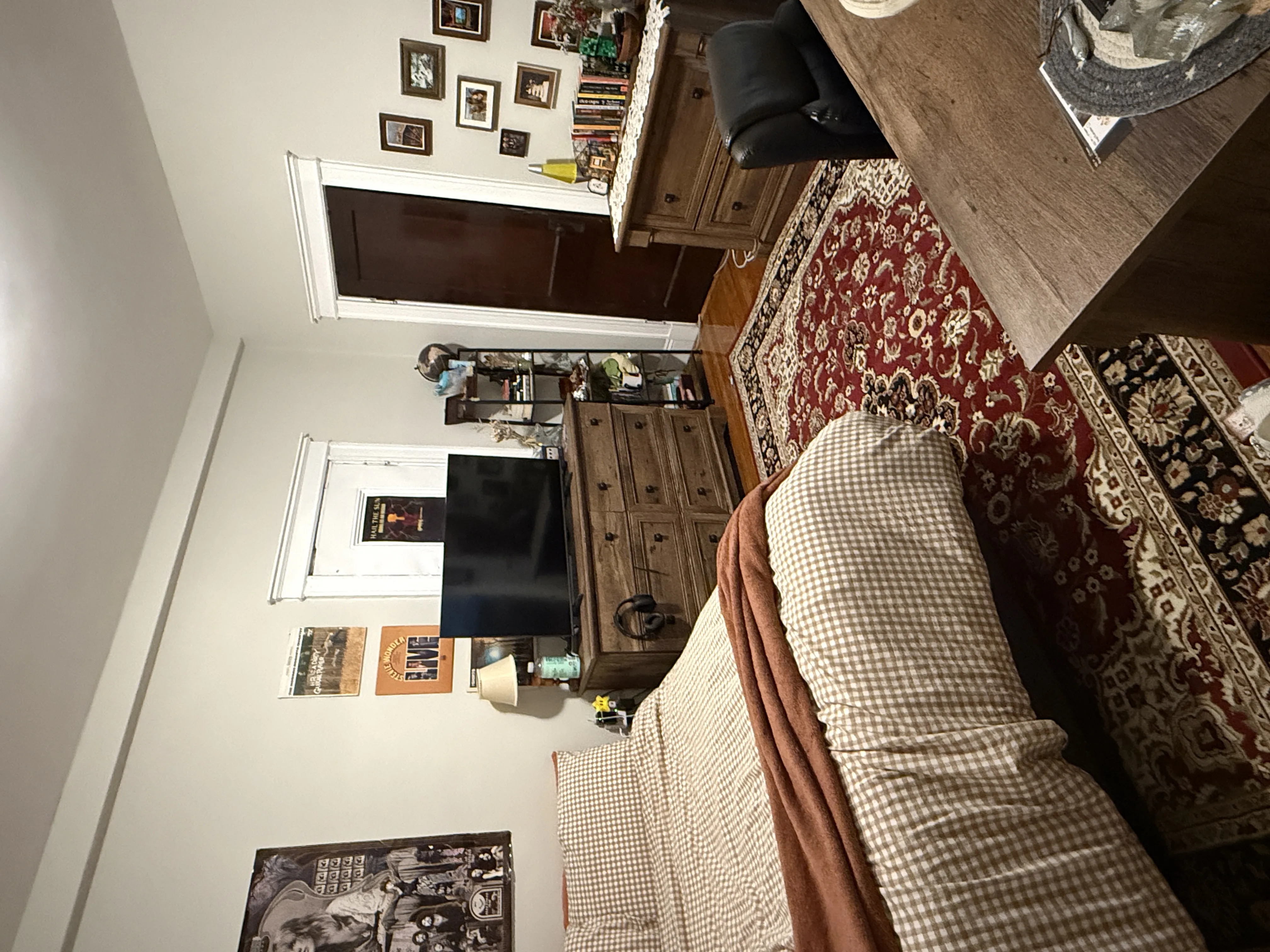 2 bed, 1 bath apartment for rent at 1197 Commonwealth Ave Unit 11, Allston — photo 8 of 27