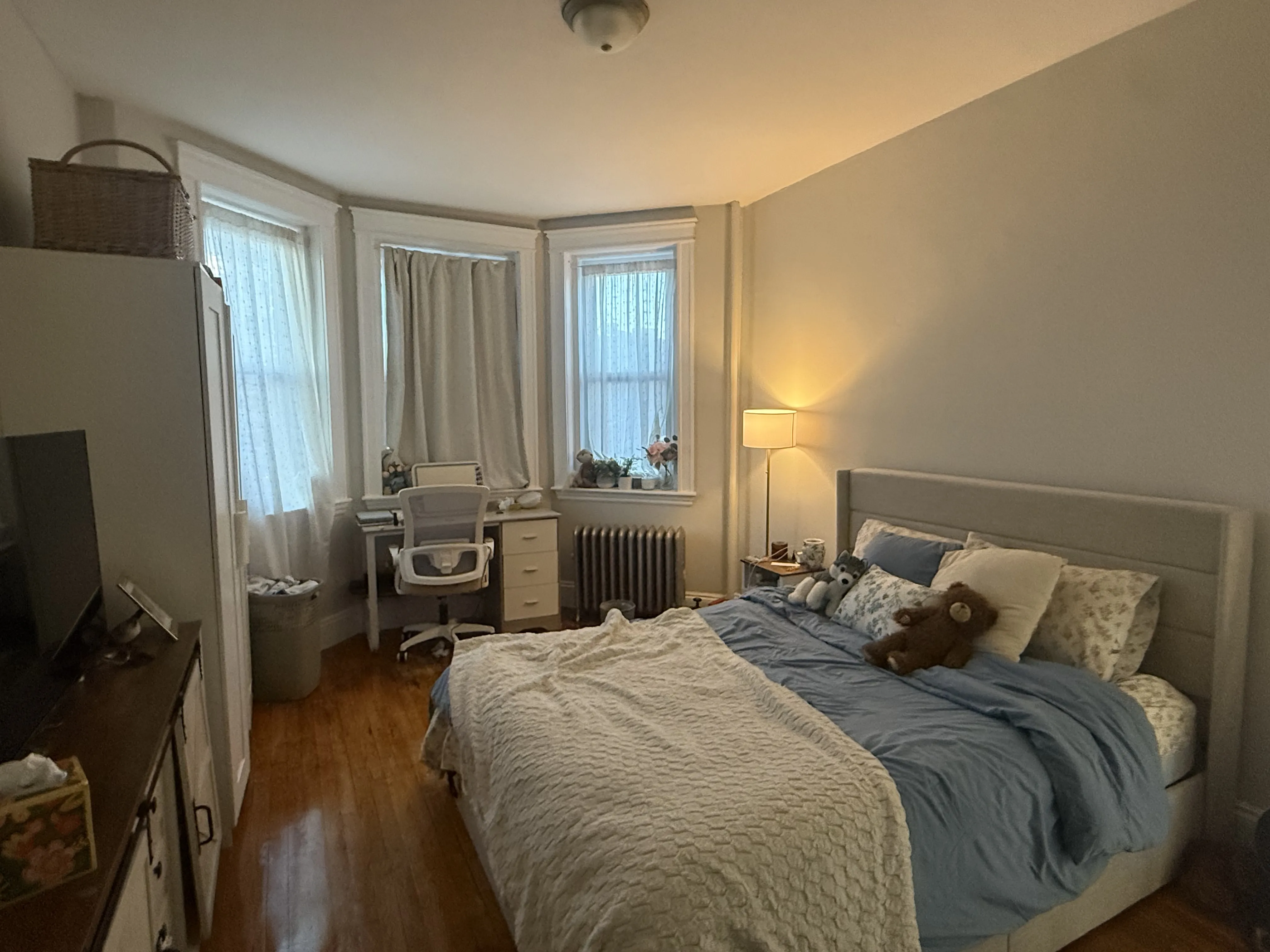 2 bed, 1 bath apartment for rent at 1197 Commonwealth Ave Unit 11, Allston