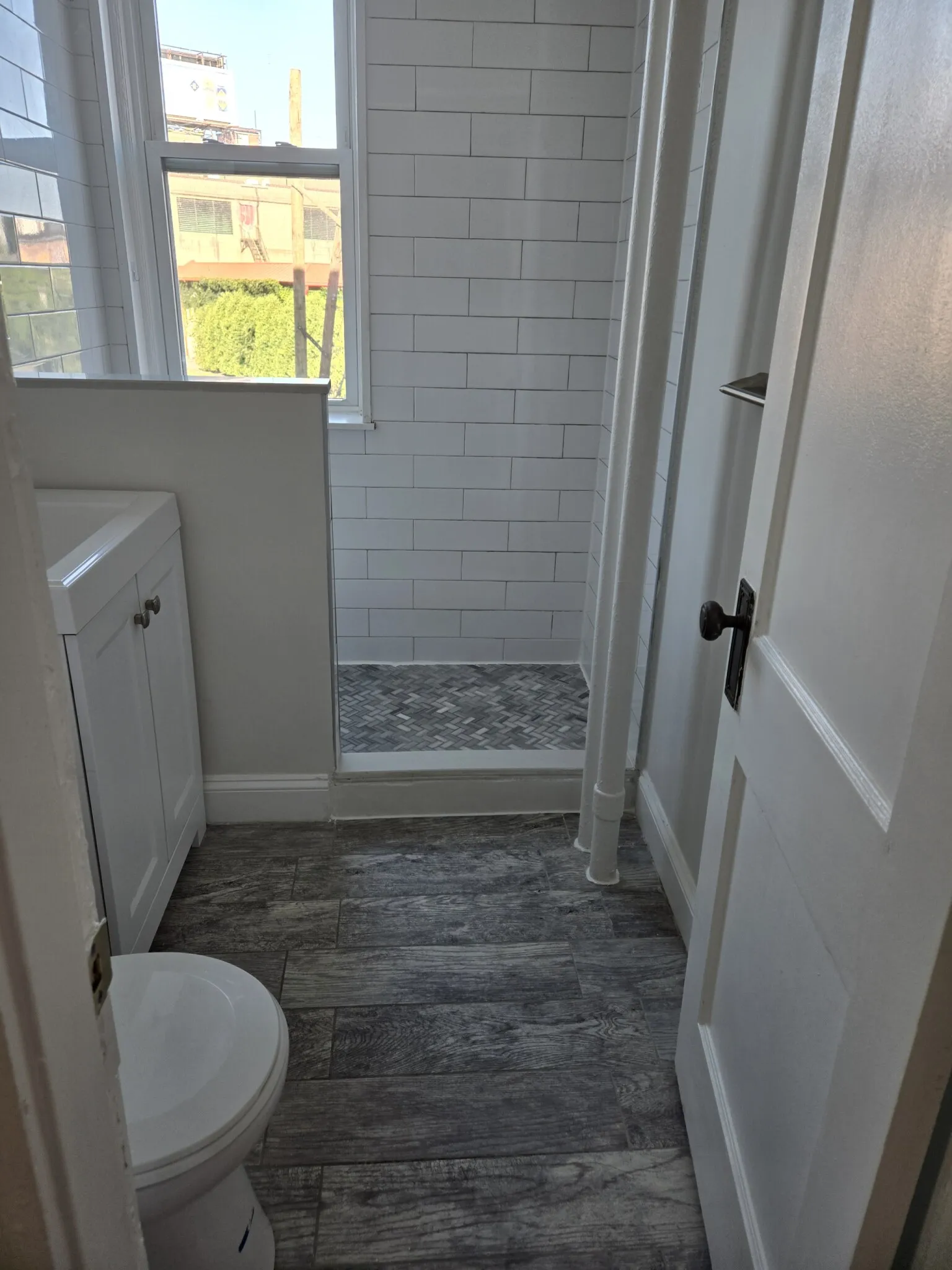 2 bed, 1 bath apartment for rent at 1197 Commonwealth Ave Unit 11, Allston — photo 24 of 27