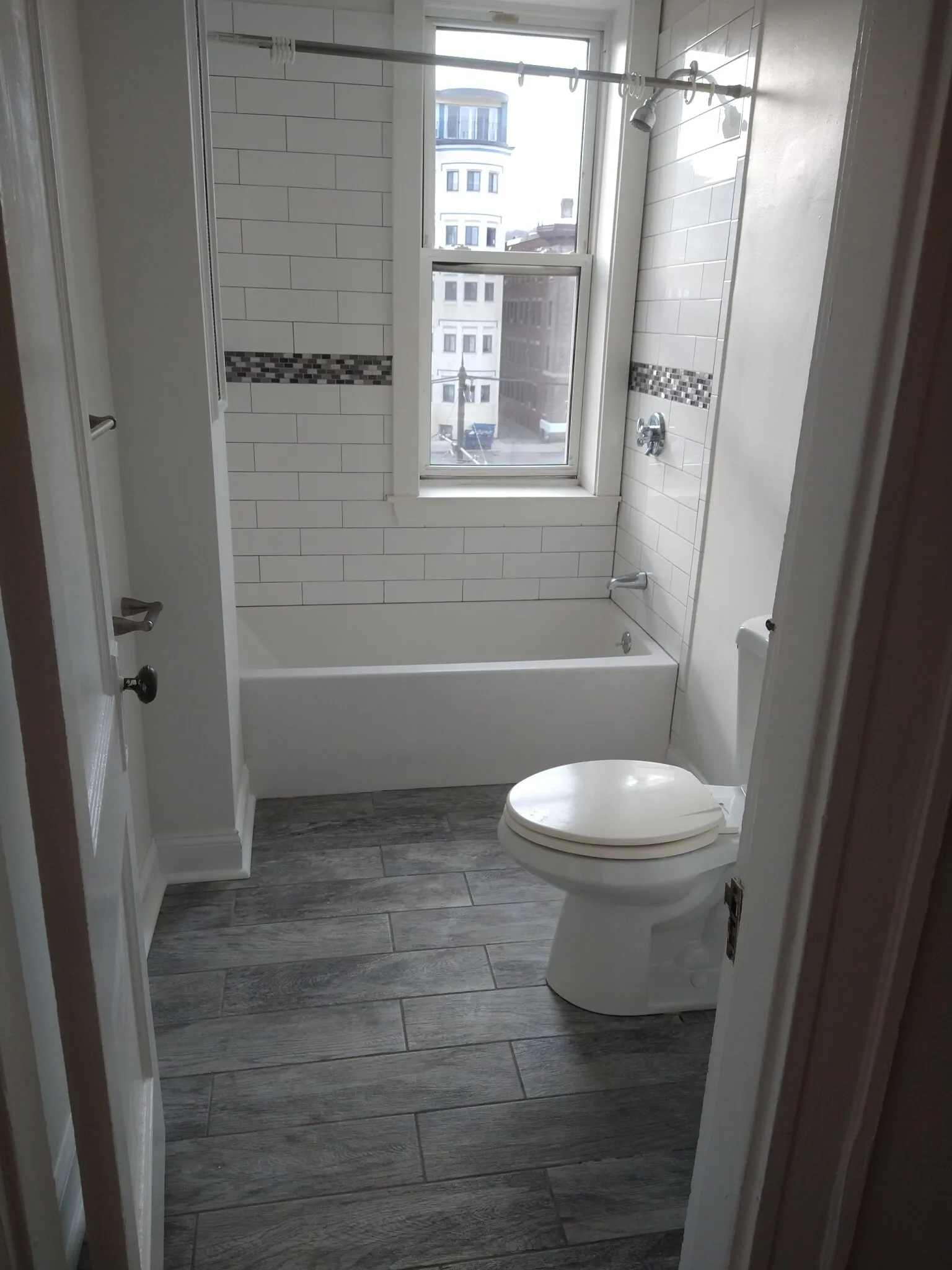 Studio bed, 1 bath apartment for rent at 1197 Commonwealth Ave Unit 12, Allston — photo 19 of 25