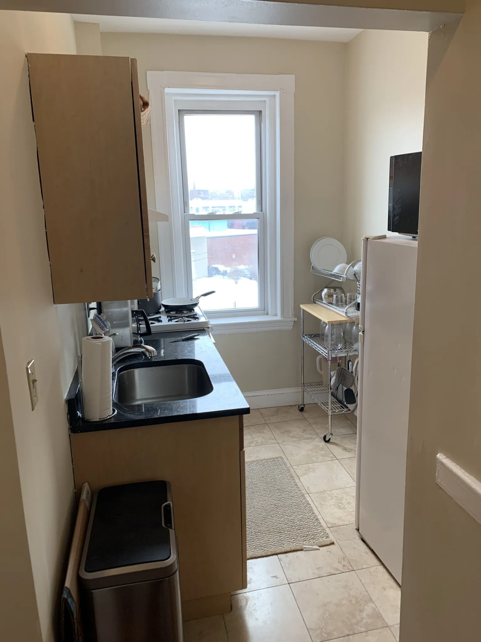 Studio bed, 1 bath apartment for rent at 1197 Commonwealth Ave Unit 17, Allston — photo 9 of 13