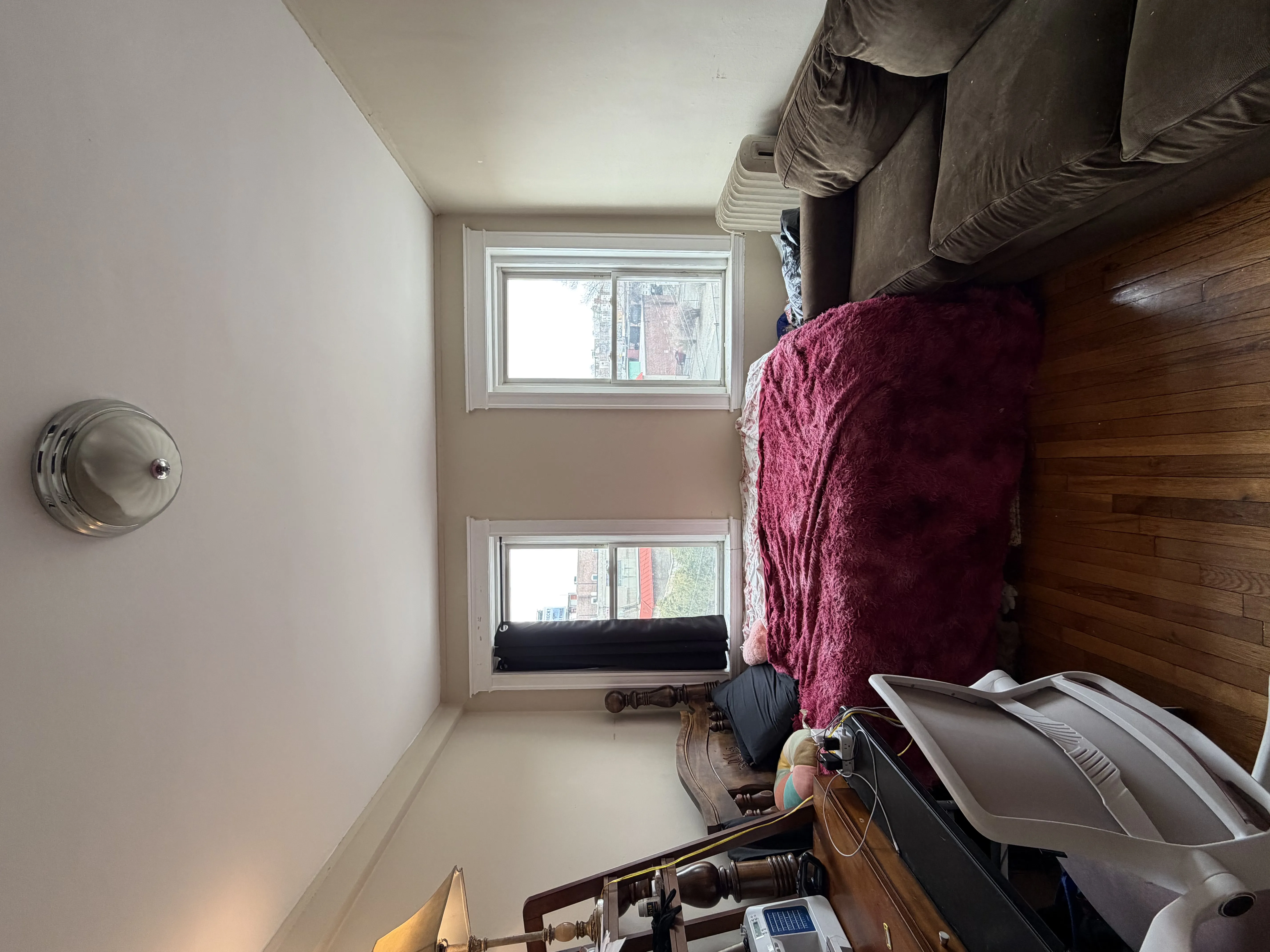 Studio bed, 1 bath apartment for rent at 1197 Commonwealth Ave Unit 17, Allston — photo 2 of 13