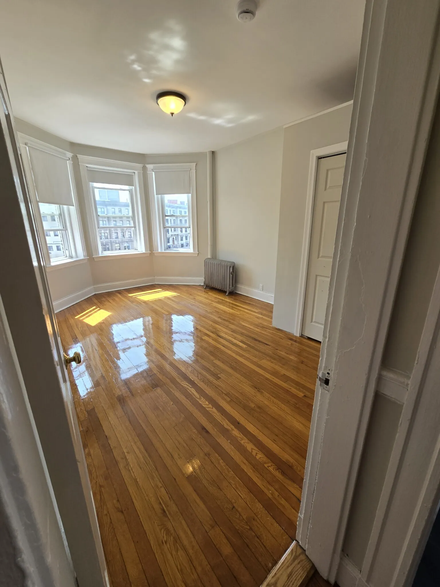 2 bed, 1 bath apartment for rent at 1197 Commonwealth Ave Unit 18, Allston — photo 5 of 20
