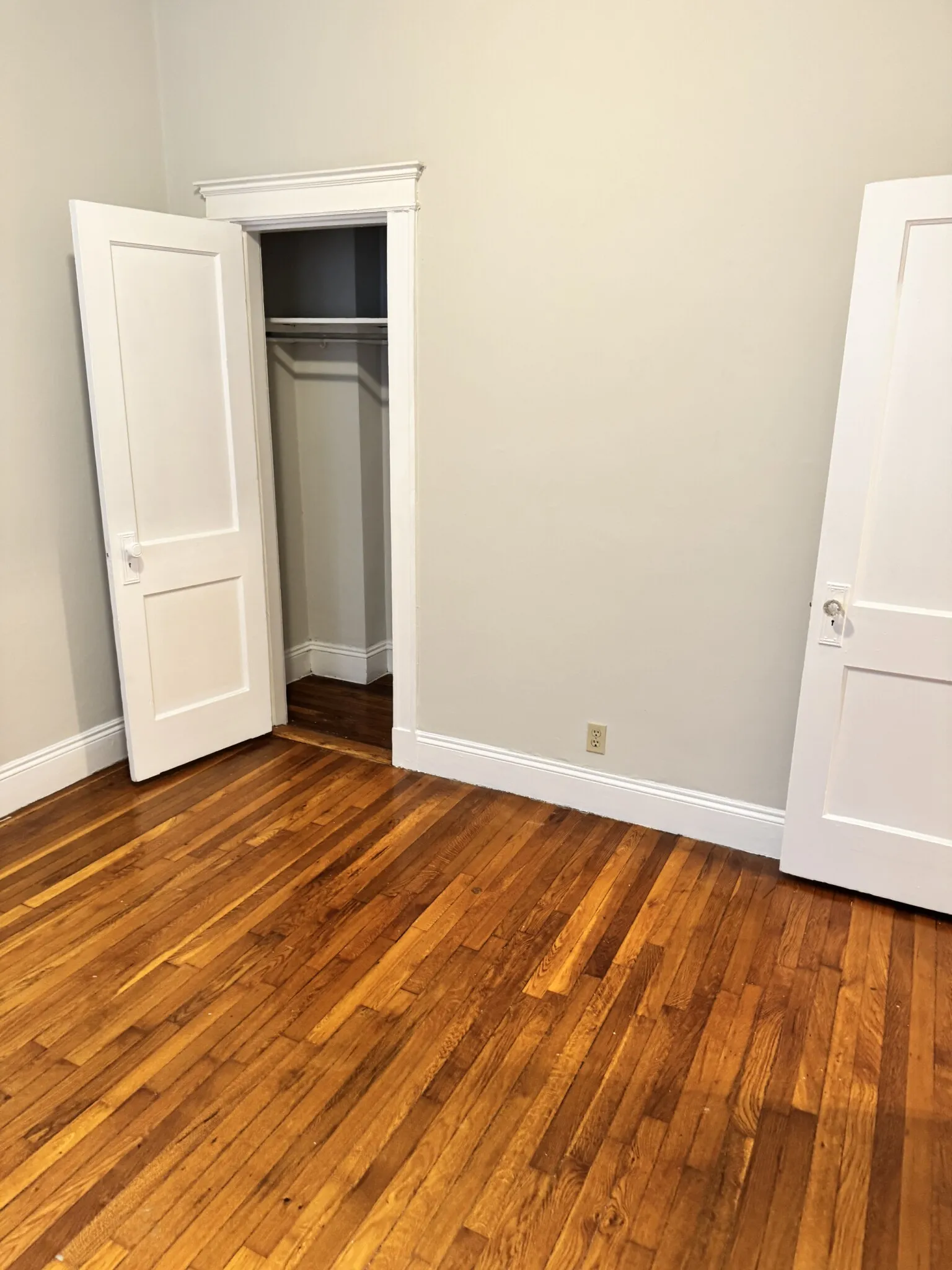 2 bed, 1 bath apartment for rent at 1197 Commonwealth Ave Unit 3, Allston — photo 4 of 21