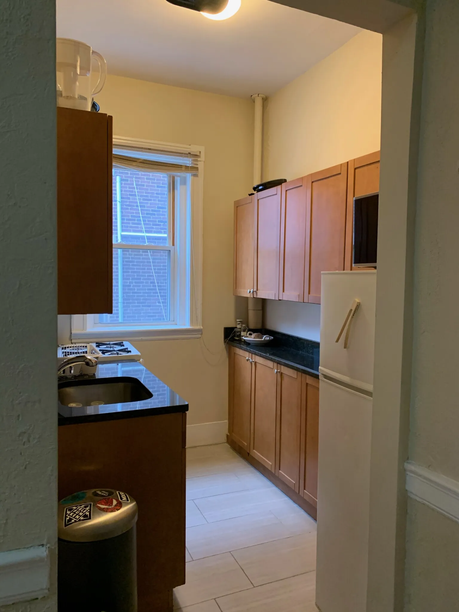 1 bed, 1 bath apartment for rent at 1197 Commonwealth Ave Unit 4, Allston — photo 9 of 14