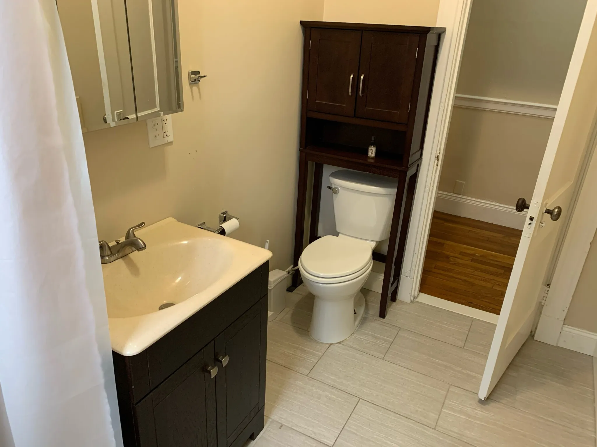 1 bed, 1 bath apartment for rent at 1197 Commonwealth Ave Unit 4, Allston — photo 12 of 14